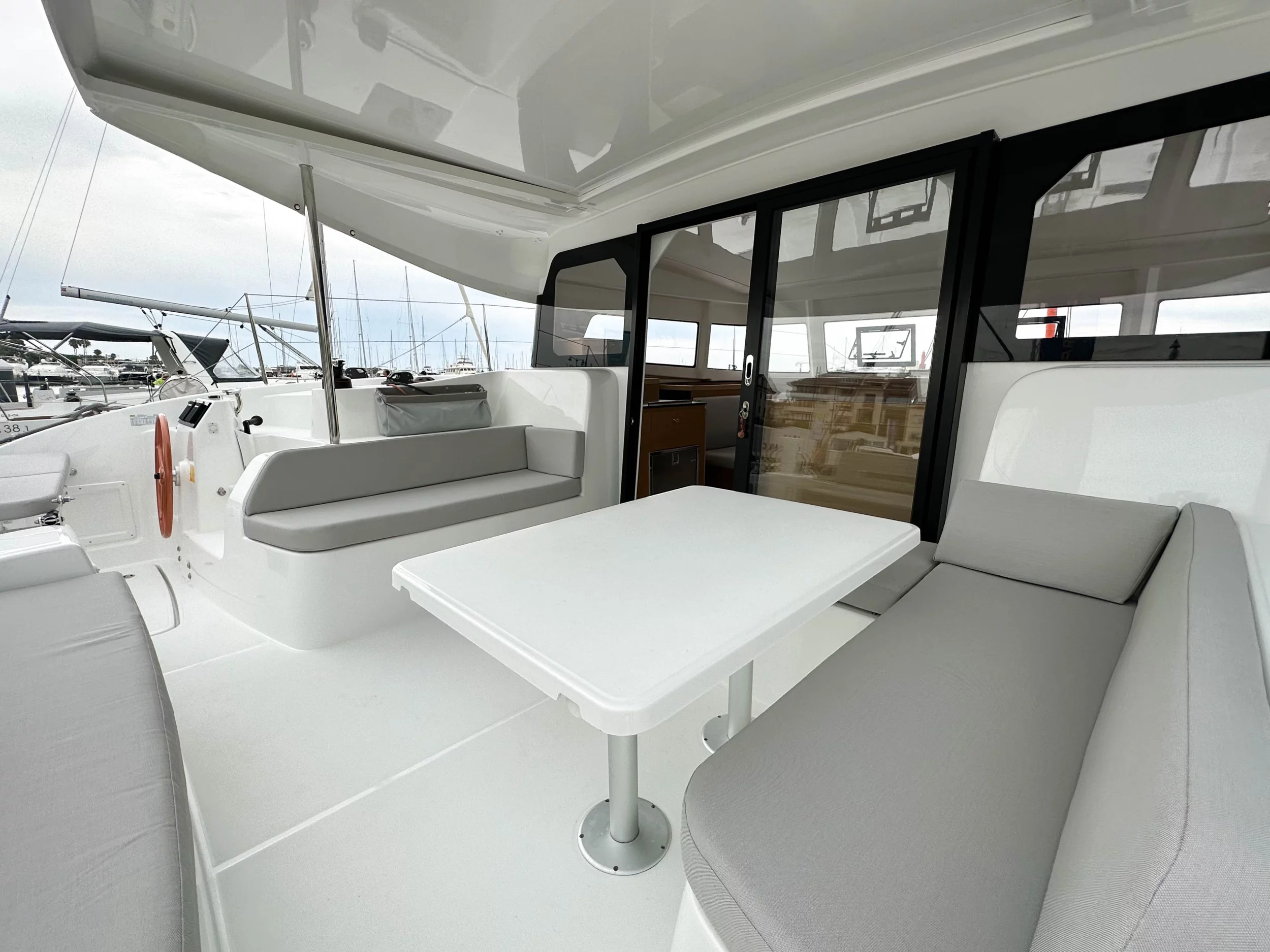 Excess 11 3cabins (CHARRUA)  - 5