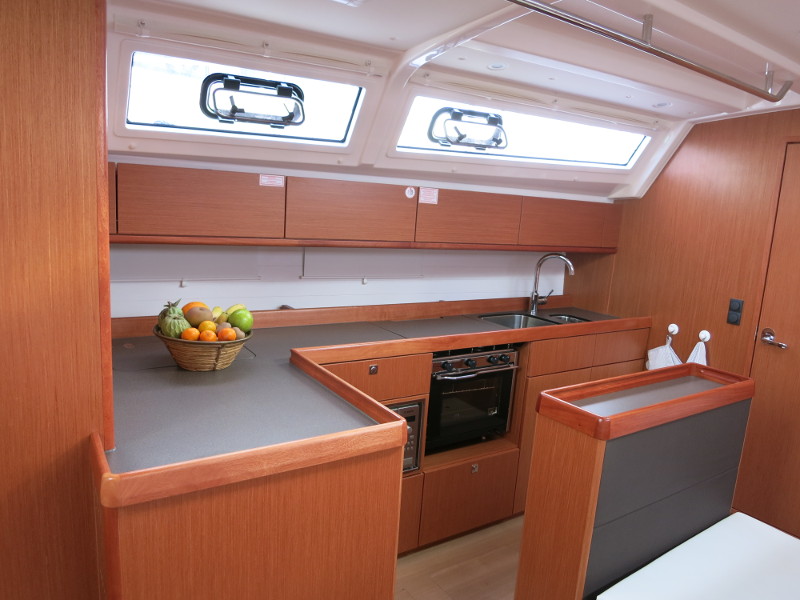 Photo #3 - Bavaria Cruiser 46 (Jochi) in Sao Miguel - 5980
