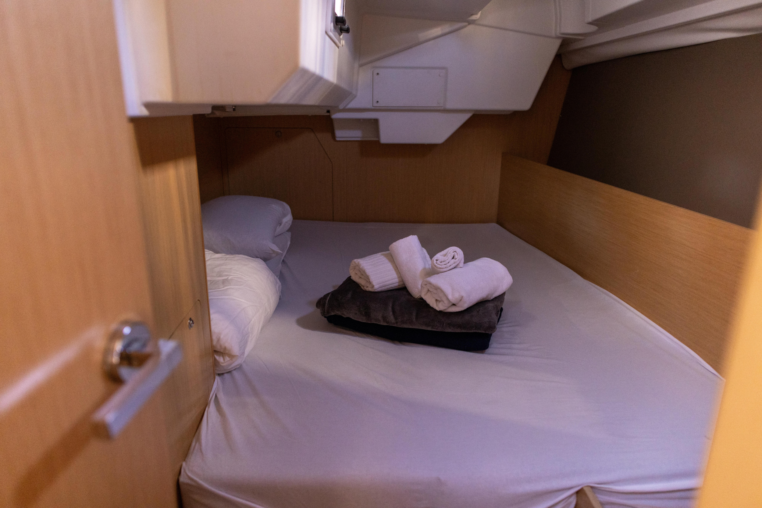 Oceanis 38 — photo 24