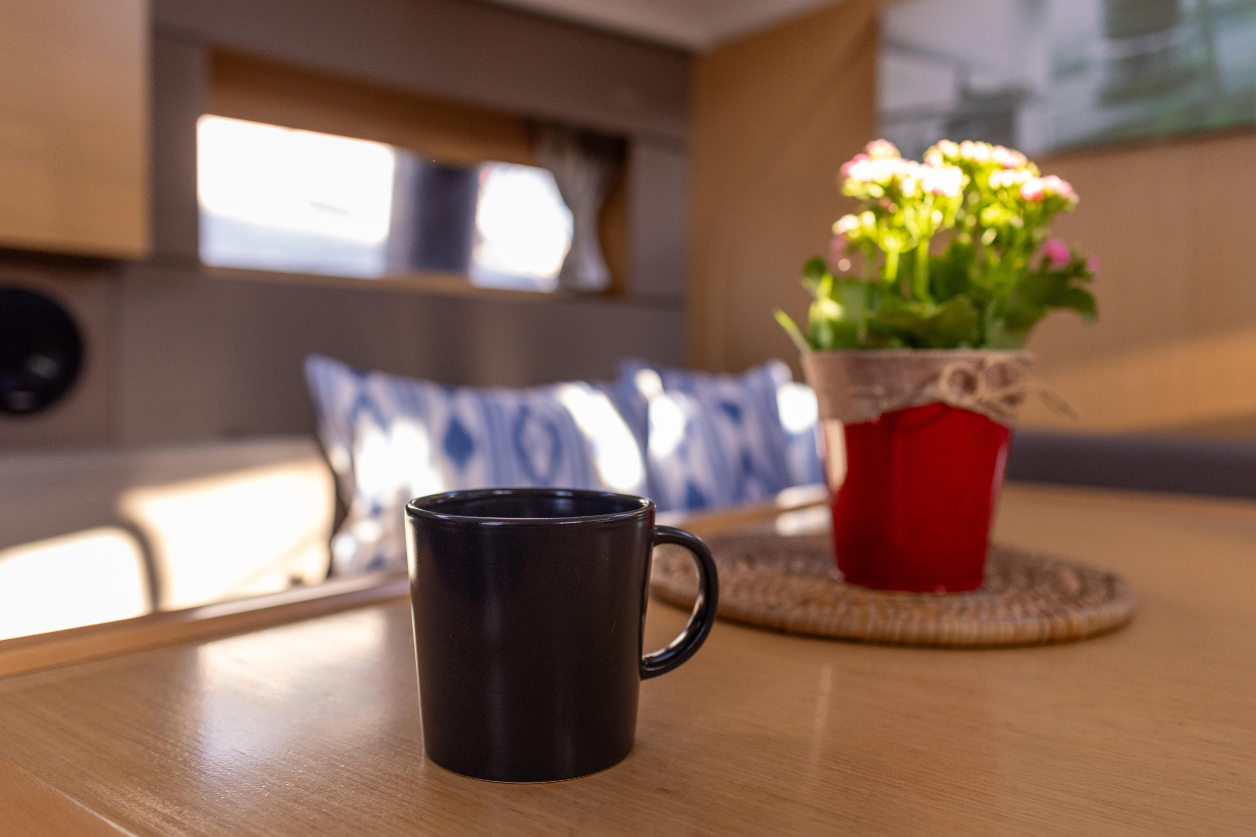 Oceanis 38 — photo 17