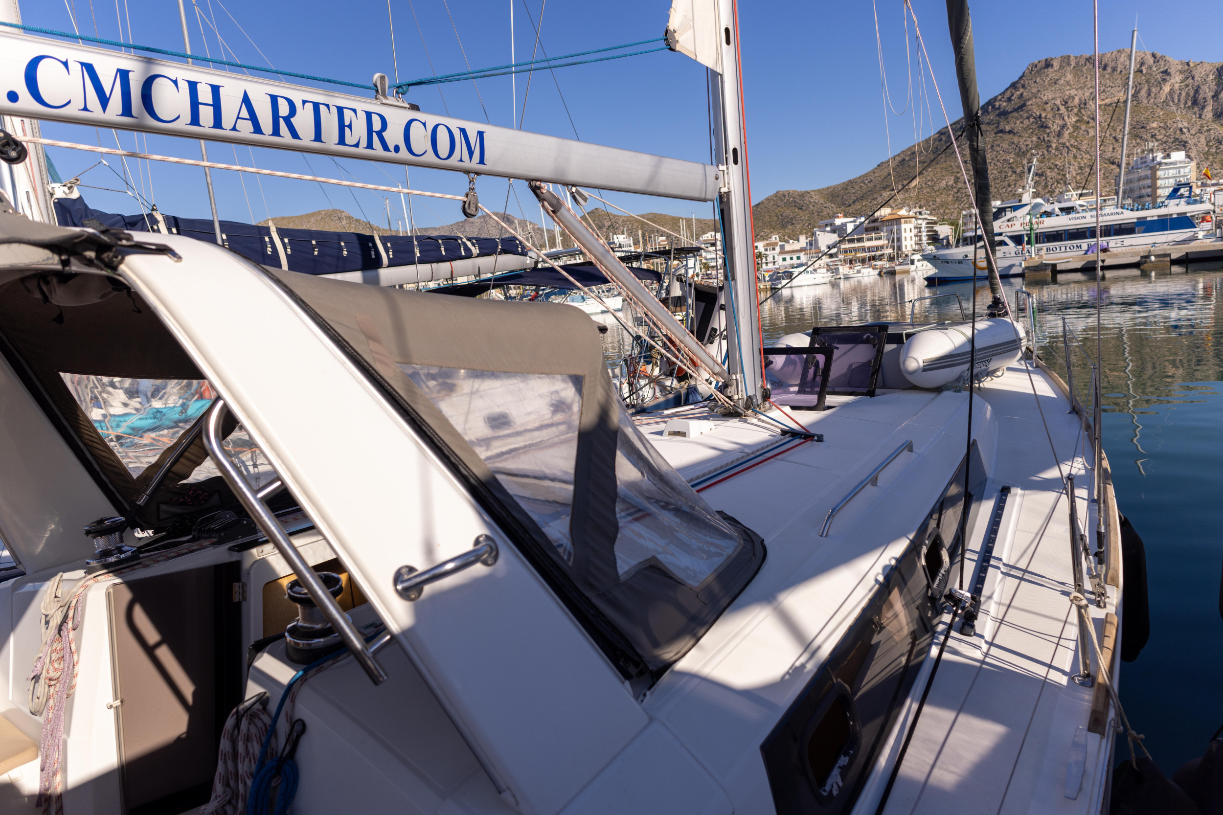 Oceanis 38 — photo 13