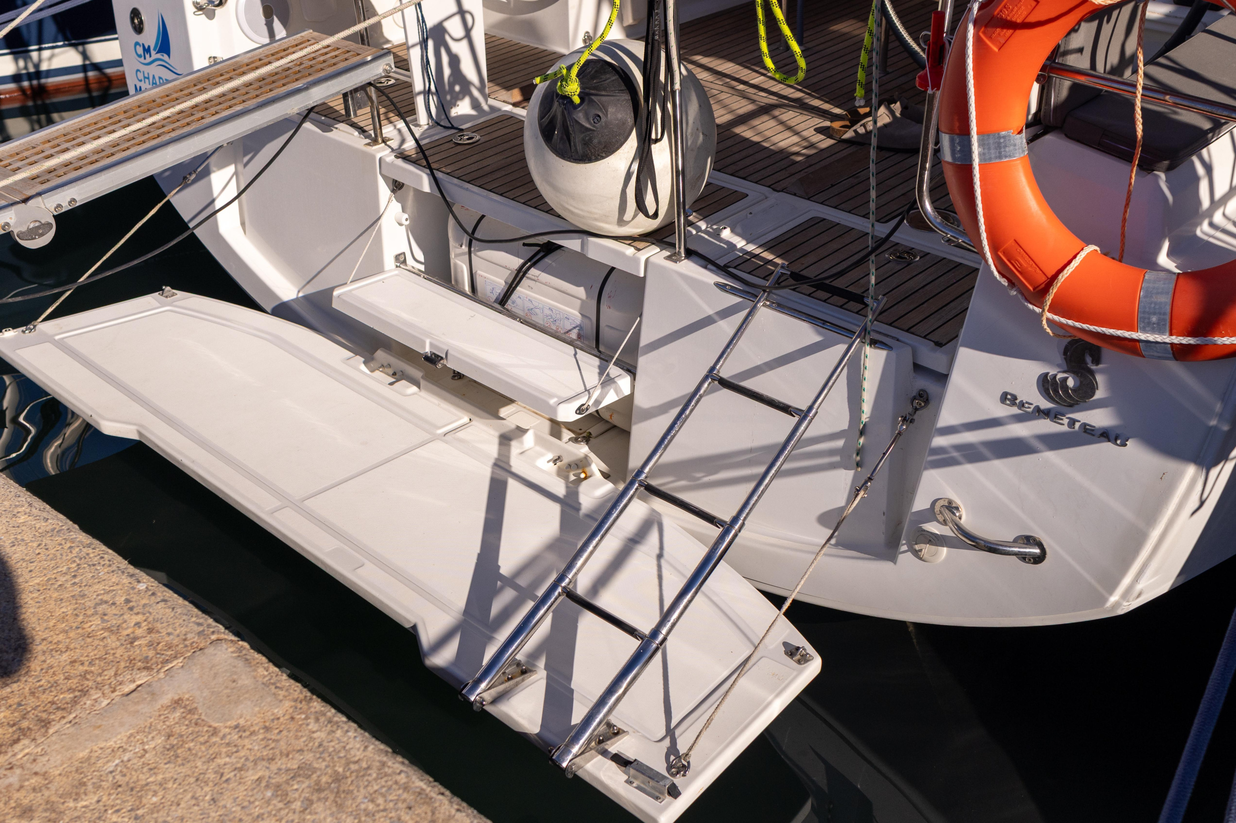 Oceanis 38 — photo 23