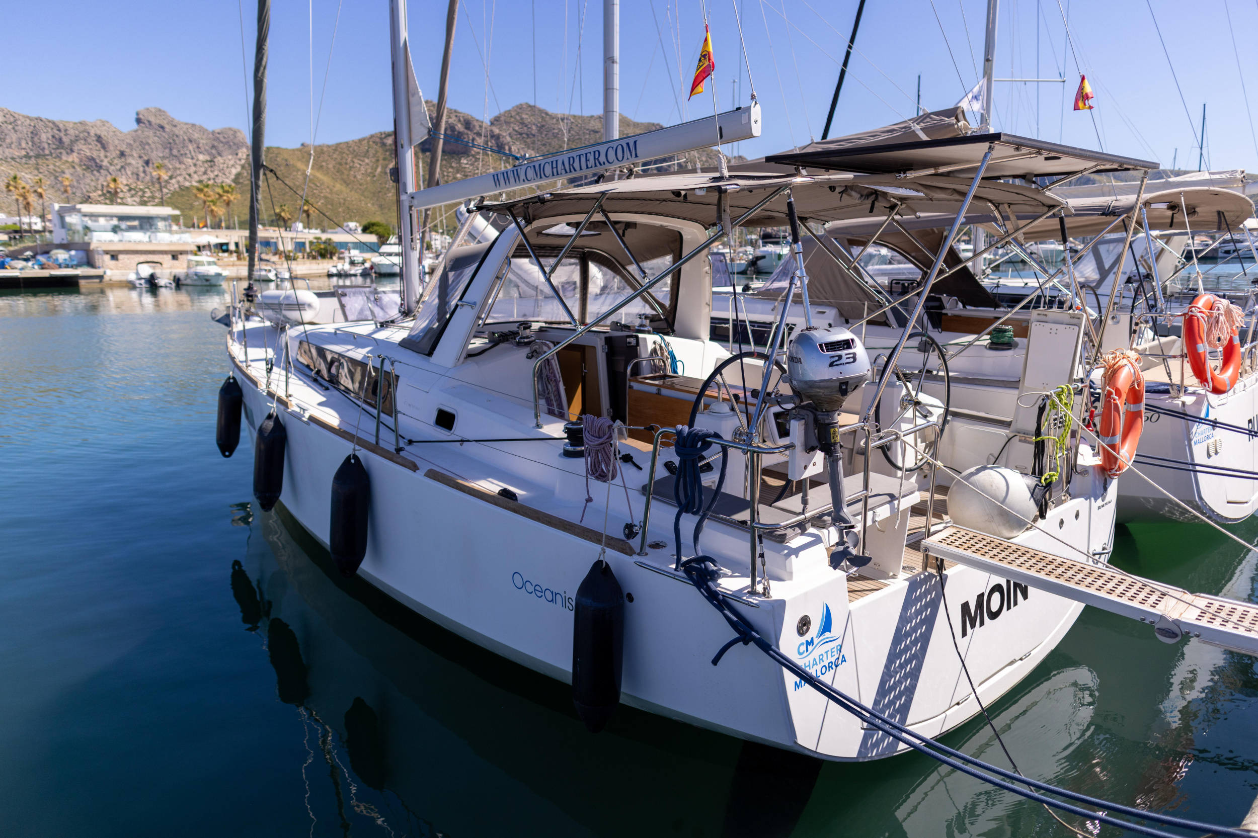 Oceanis 38 — photo 18