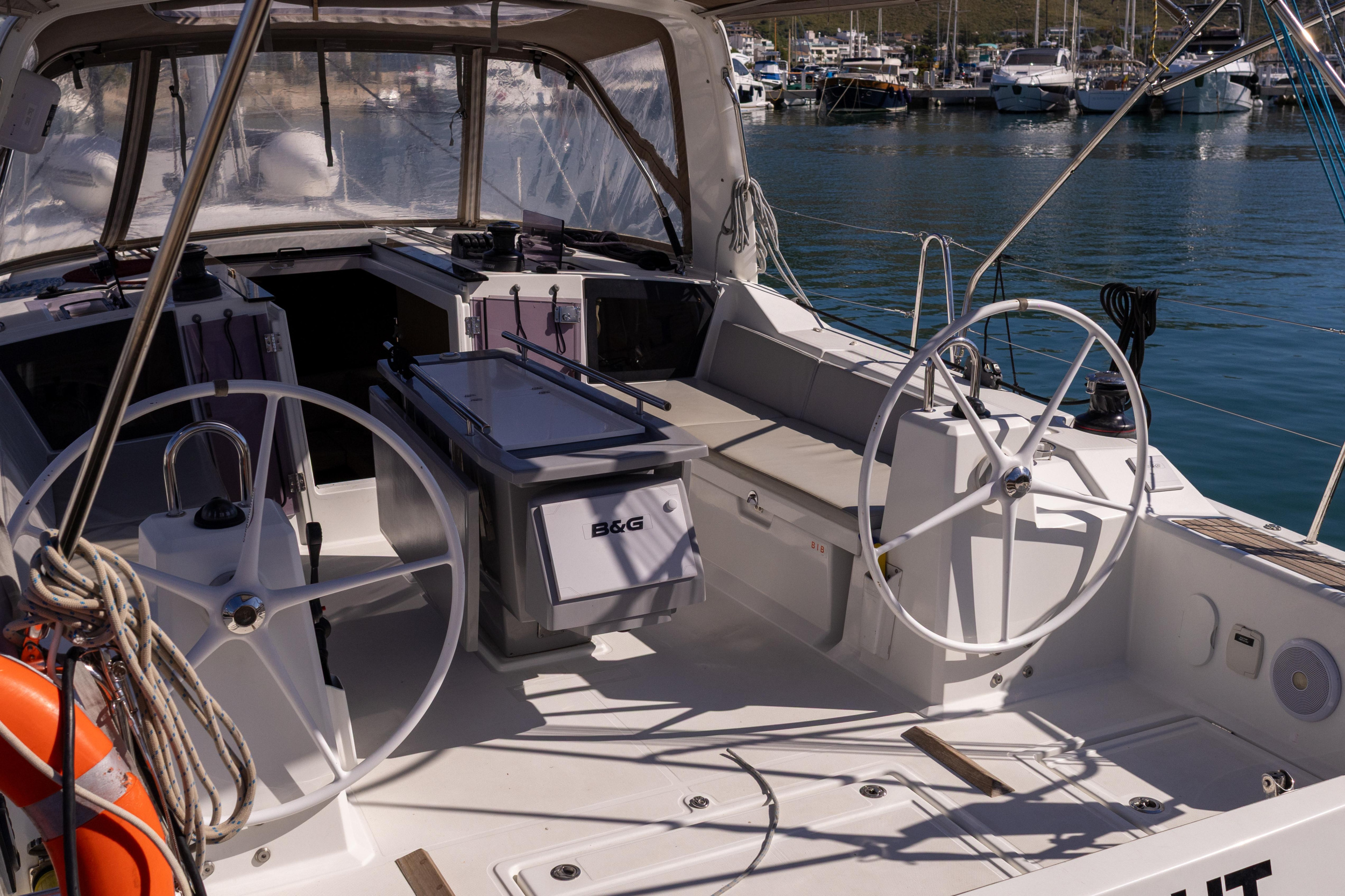 Oceanis 41.1 Perfomance — photo 19