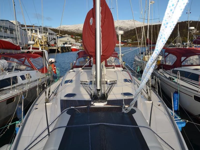 Delphia 47 (Arctic Light)  - 8