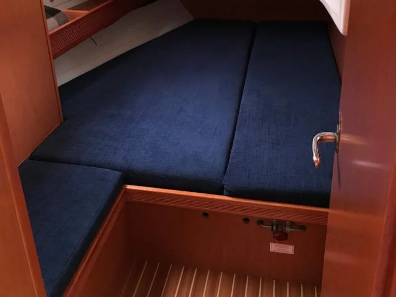 Bavaria 51 Cruiser (Arctic Breeze)  - 5