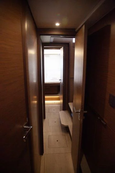 Lagoon 46/12 Skippered (ZALINA)  - 32