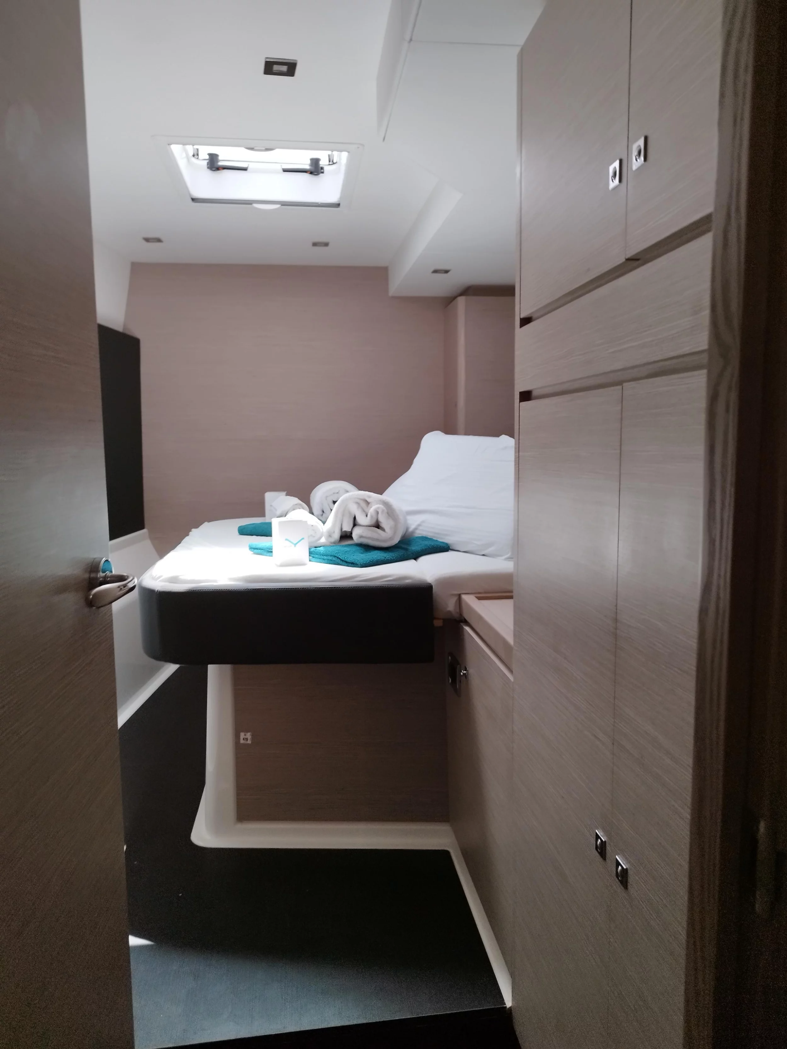 Dufour Catamaran 48 12pax (Delphinus)  - 18
