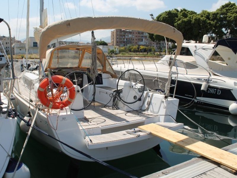 Photo #1 - DUFOUR 310 GRANG LARGE (PAMACK II) in CROUESTY - 27188