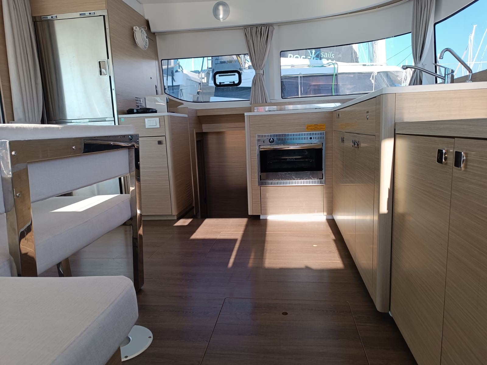 Lagoon 43 — photo 18