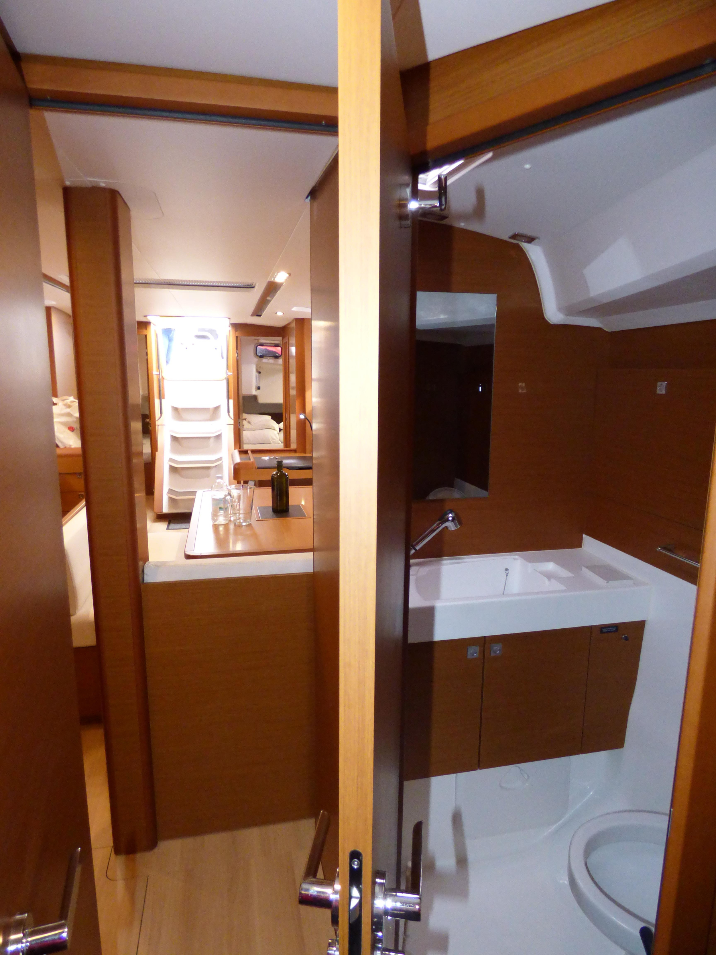 Photo #5 - Sun Odyssey 519 (Geronimo) in Kastela - 4859