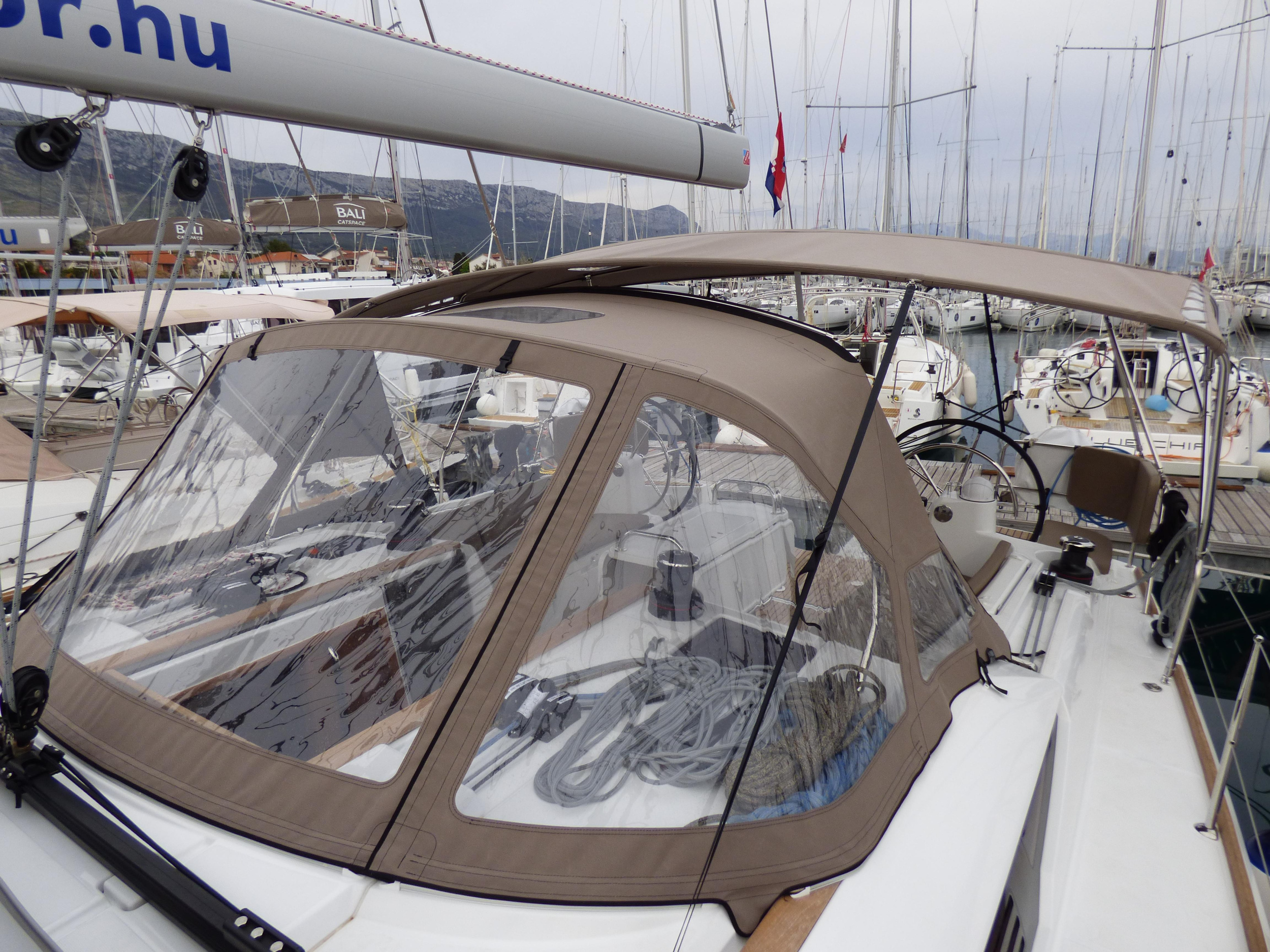 Photo #19 - Sun Odyssey 519 (Geronimo) in Kastela - 4859