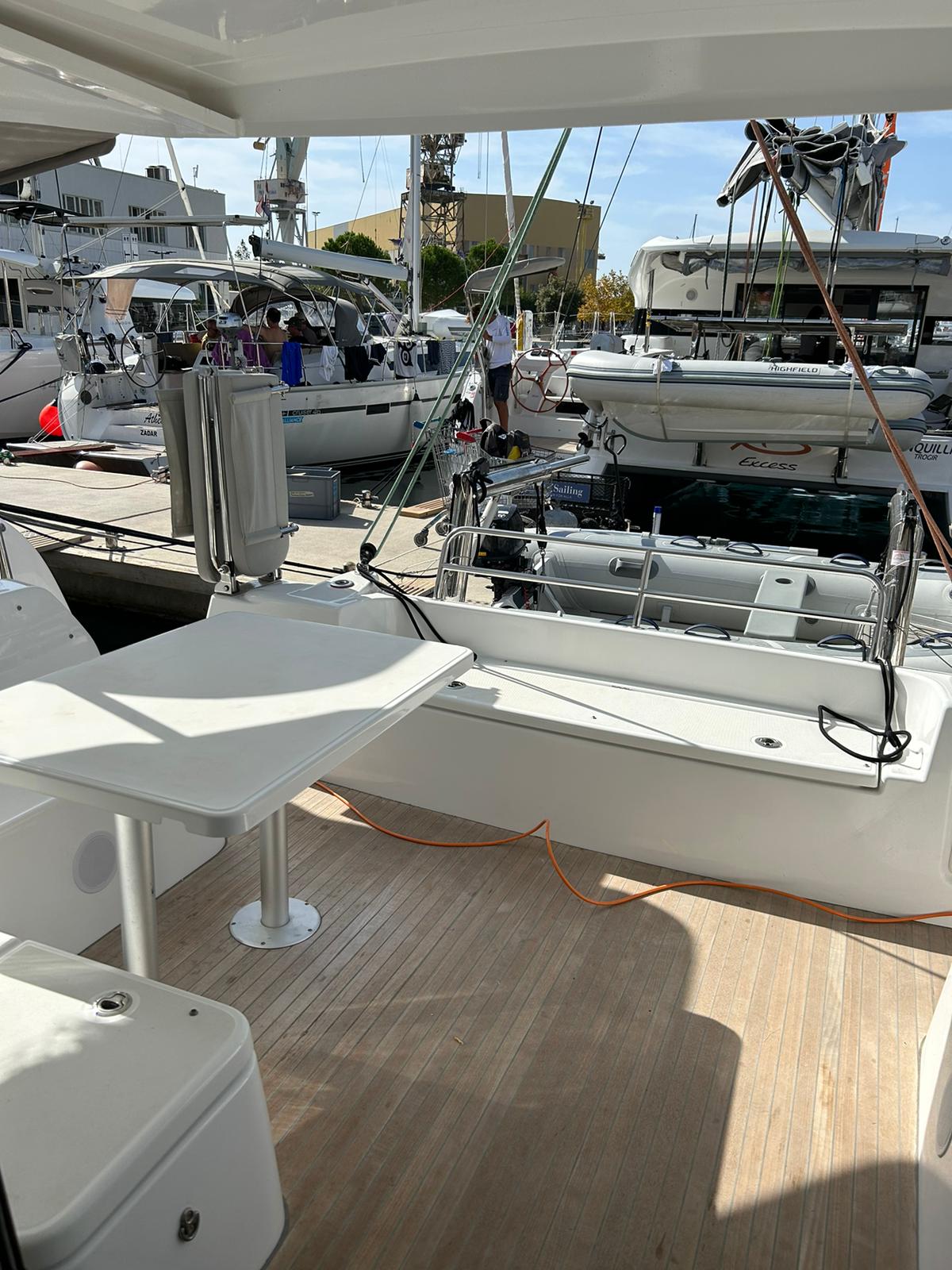Photo #9 - Excess 11 (WHITE IVY) en Trogir - 6916