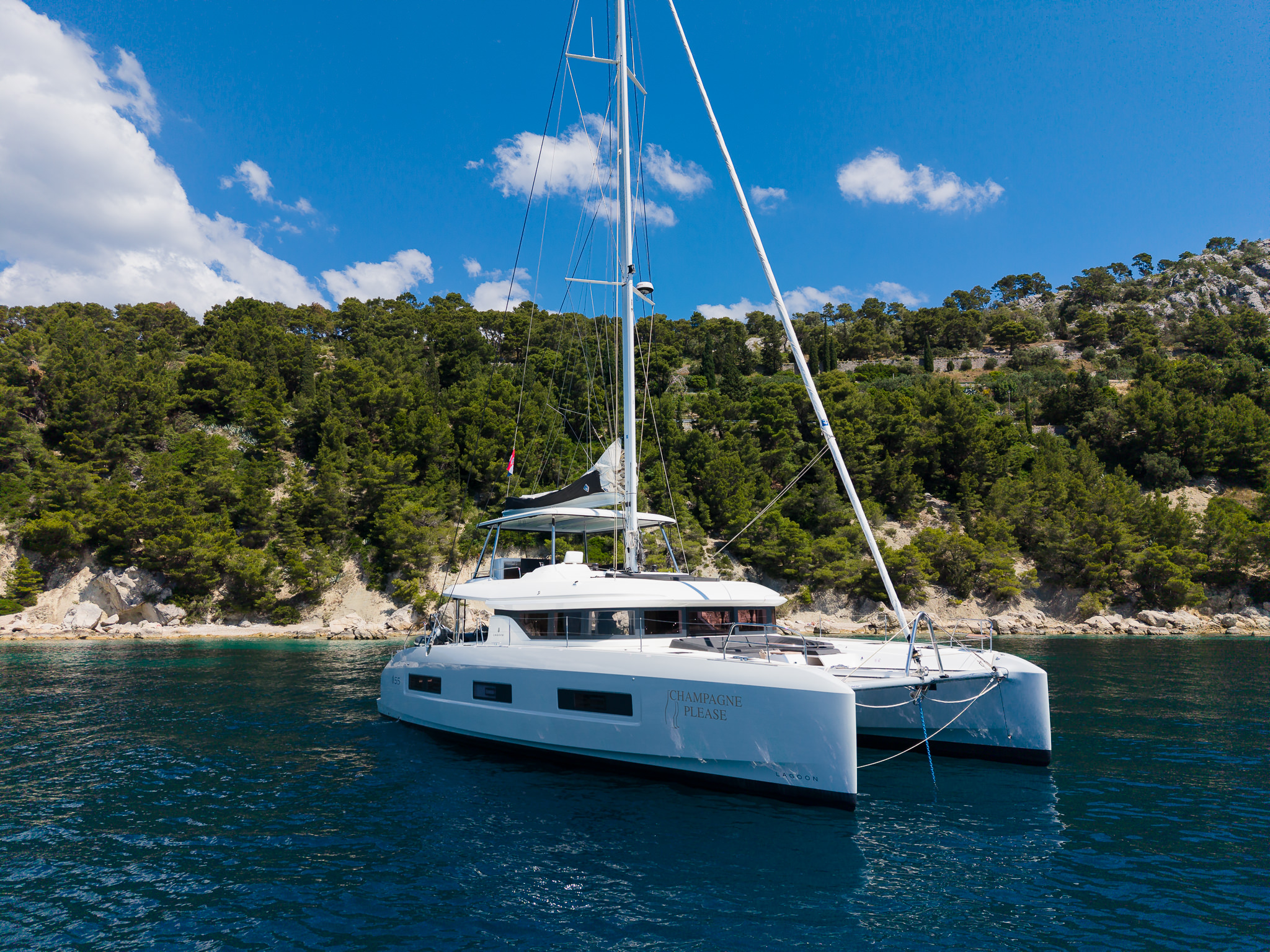 Lagoon 55 — photo 39
