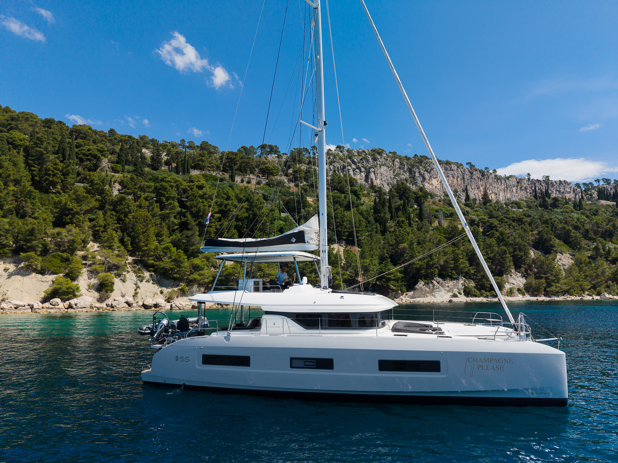 Lagoon 55 — photo 10