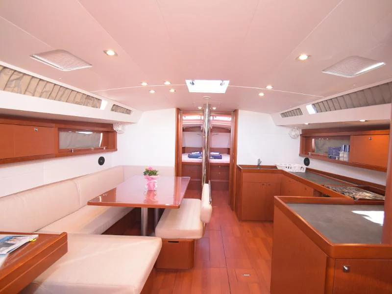 Oceanis 48 (Allegra) Interior image - 1