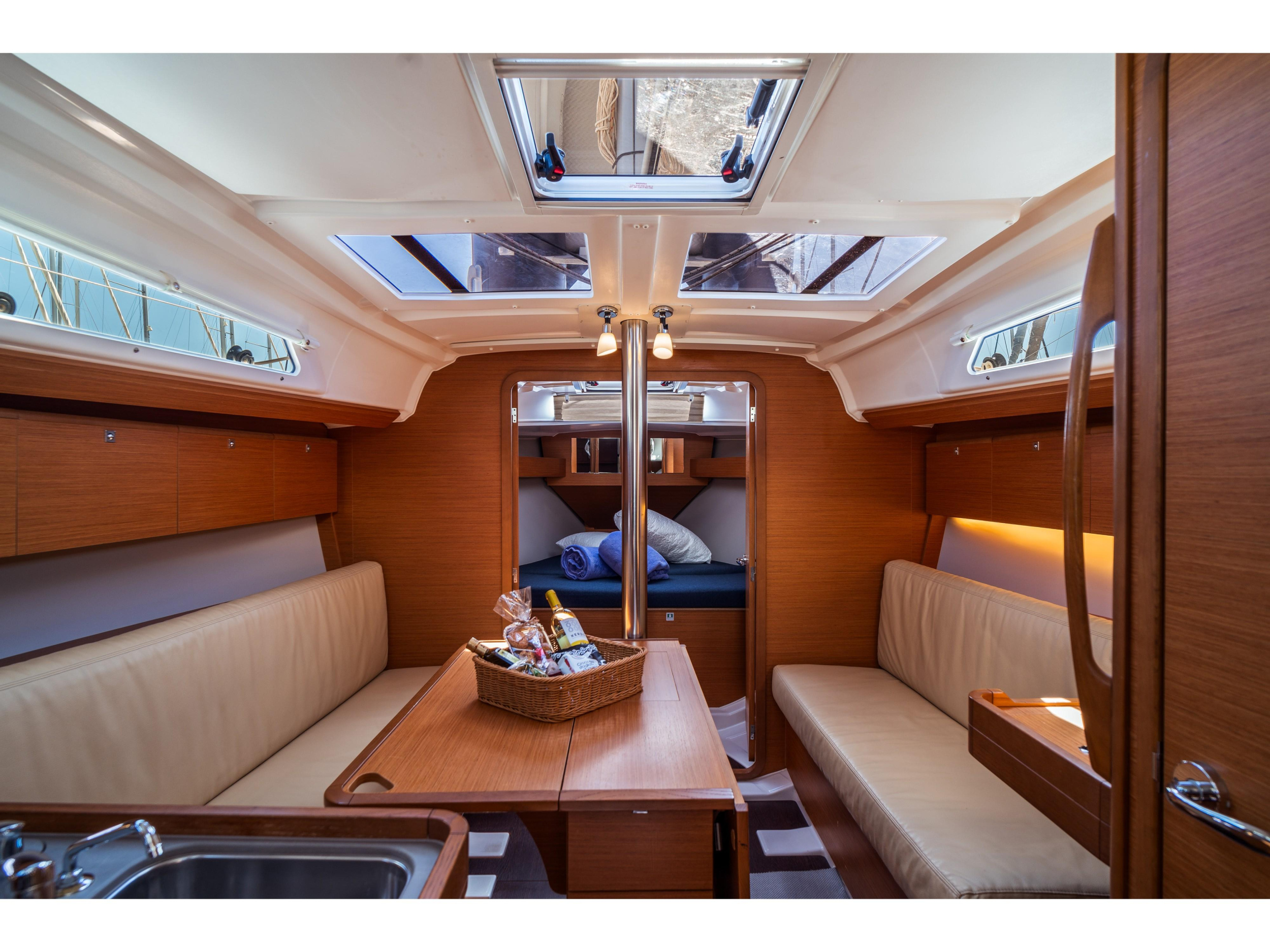 Dufour 360 GL — photo 14