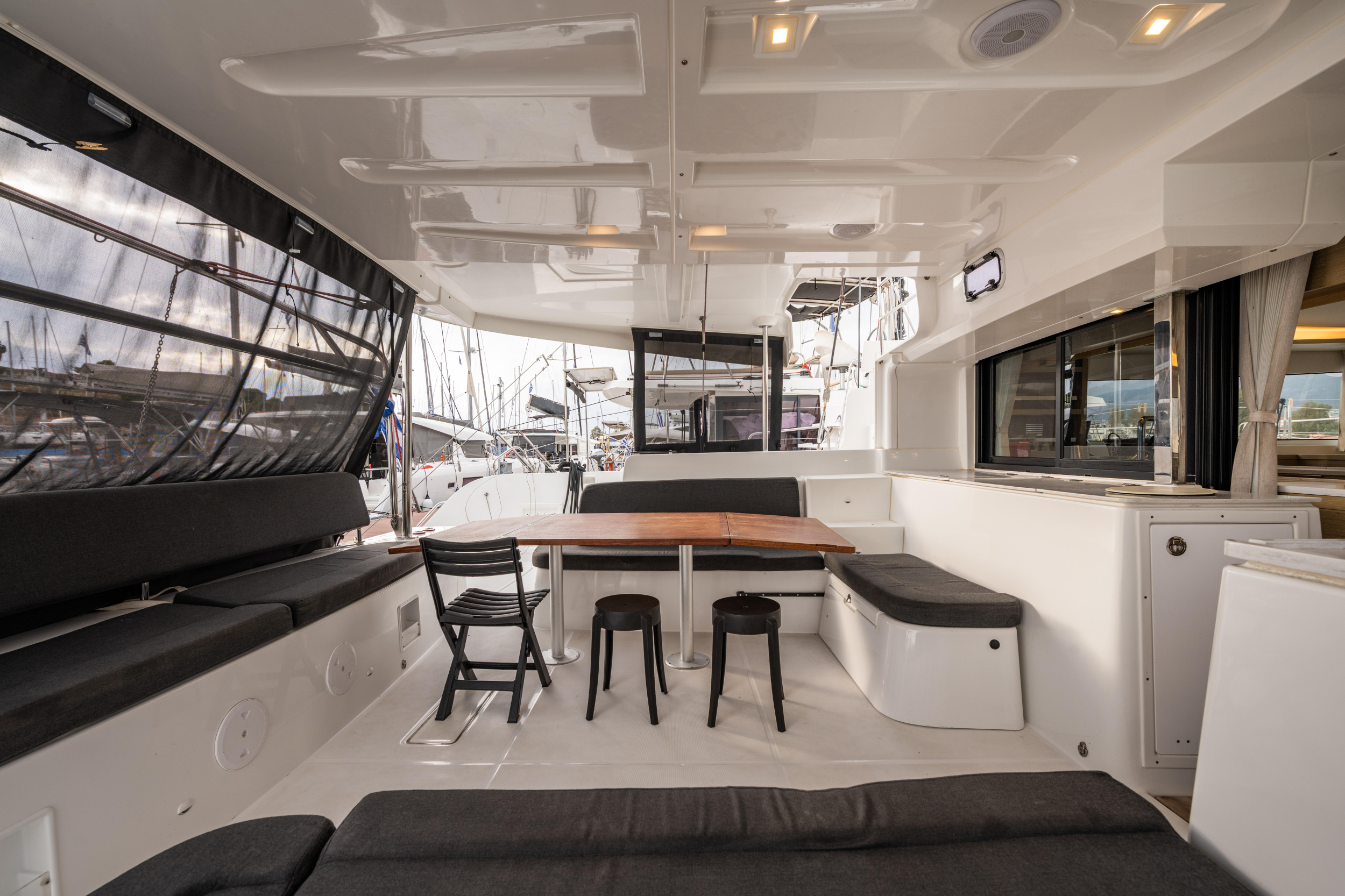 Lagoon 46 — photo 20