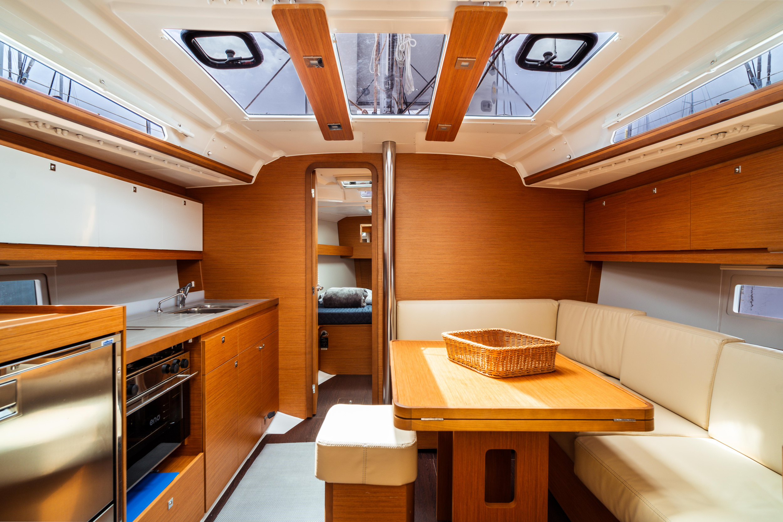 Dufour 390 Grand Large — photo 19