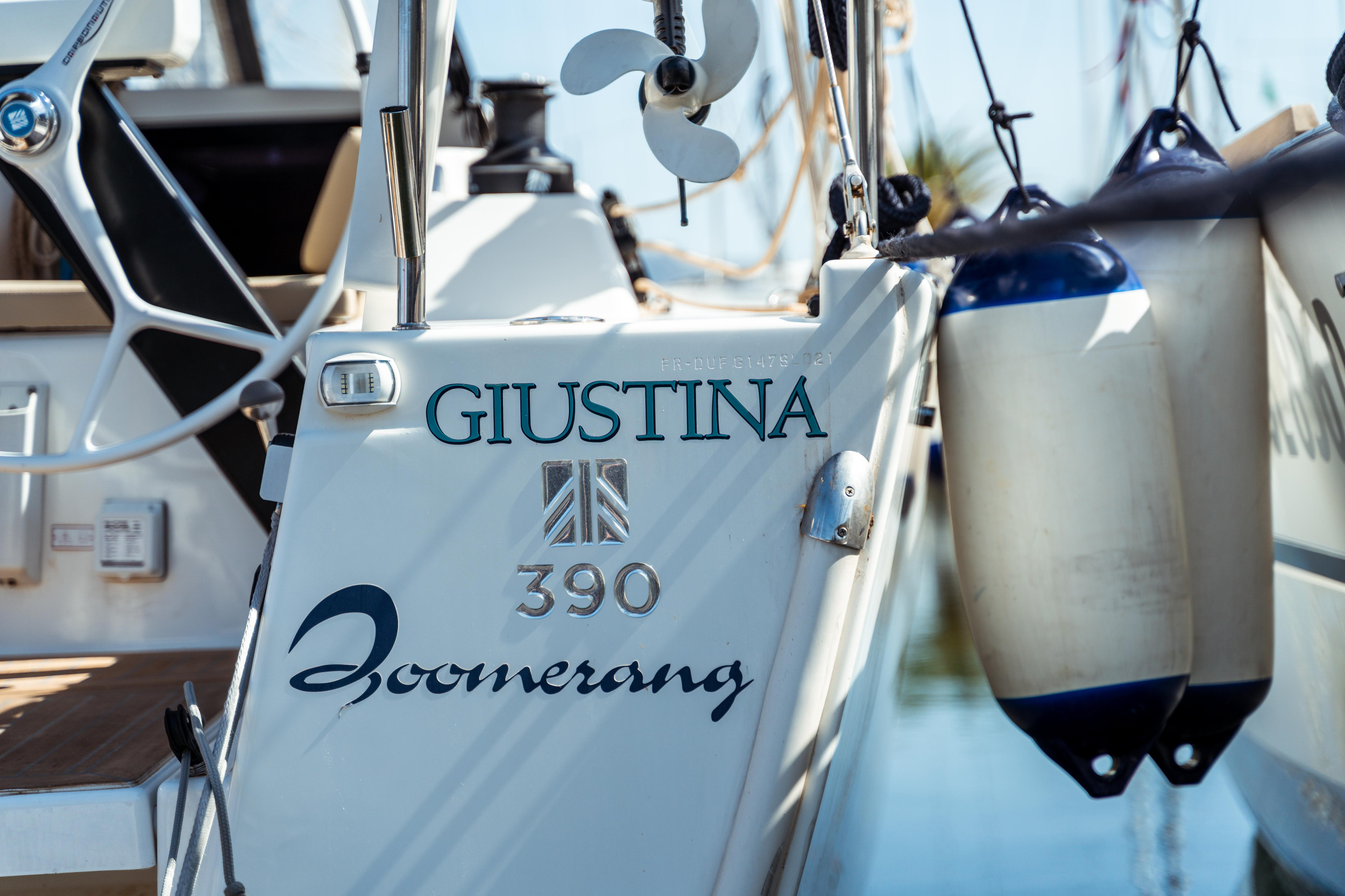 Dufour 390 Grand Large — photo 9