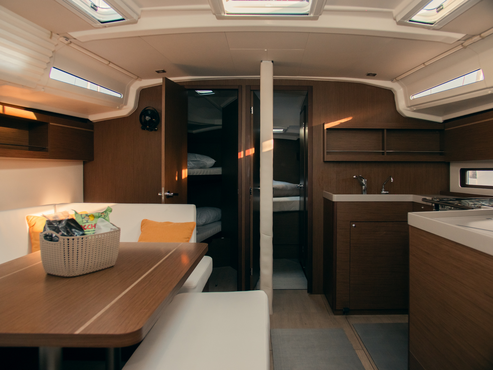 Oceanis 40.1 — photo 3