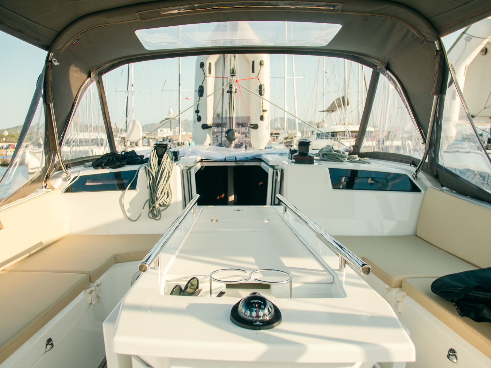Oceanis 40.1 — photo 11