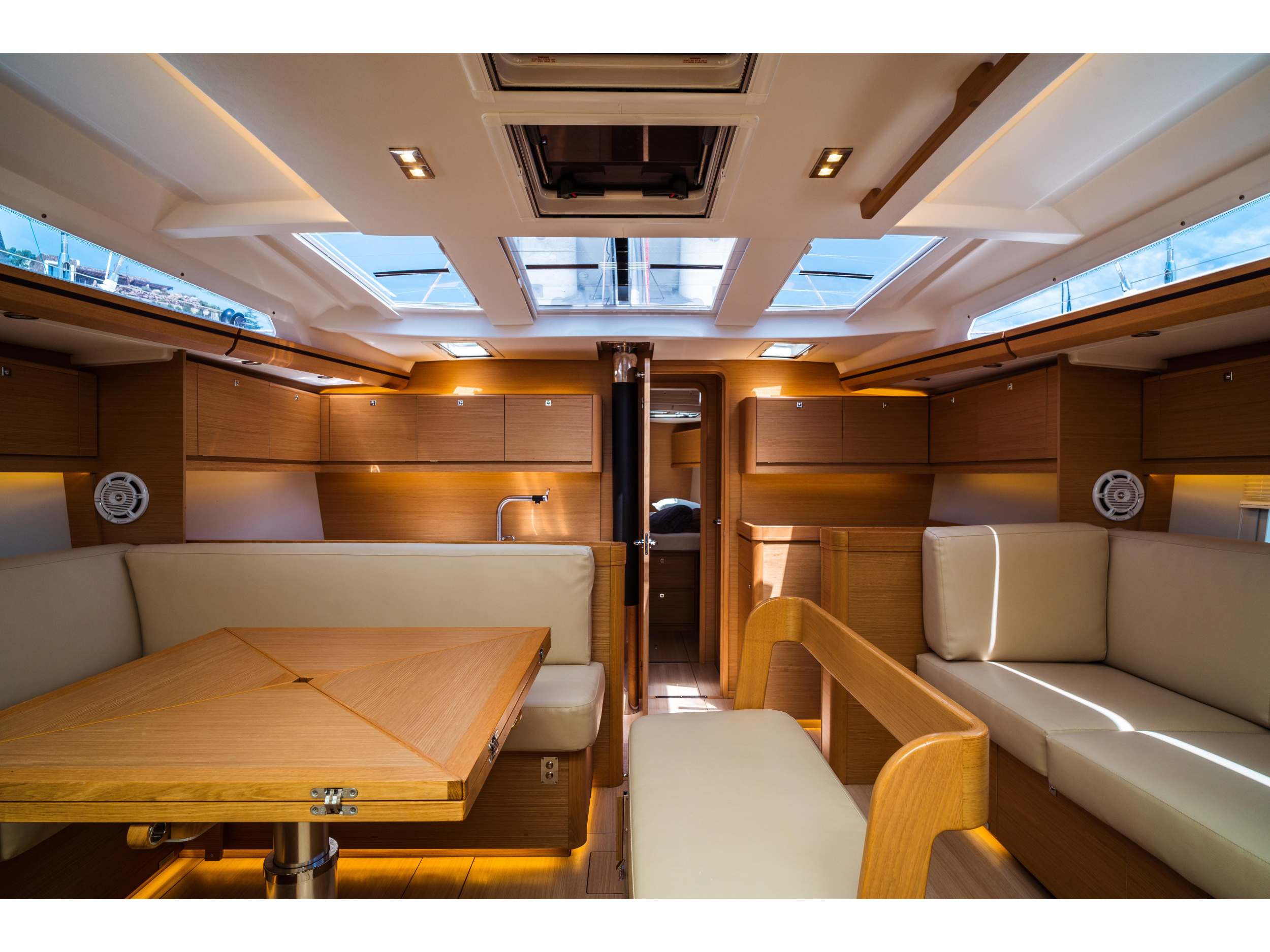 Dufour 520 Grand Large — photo 8