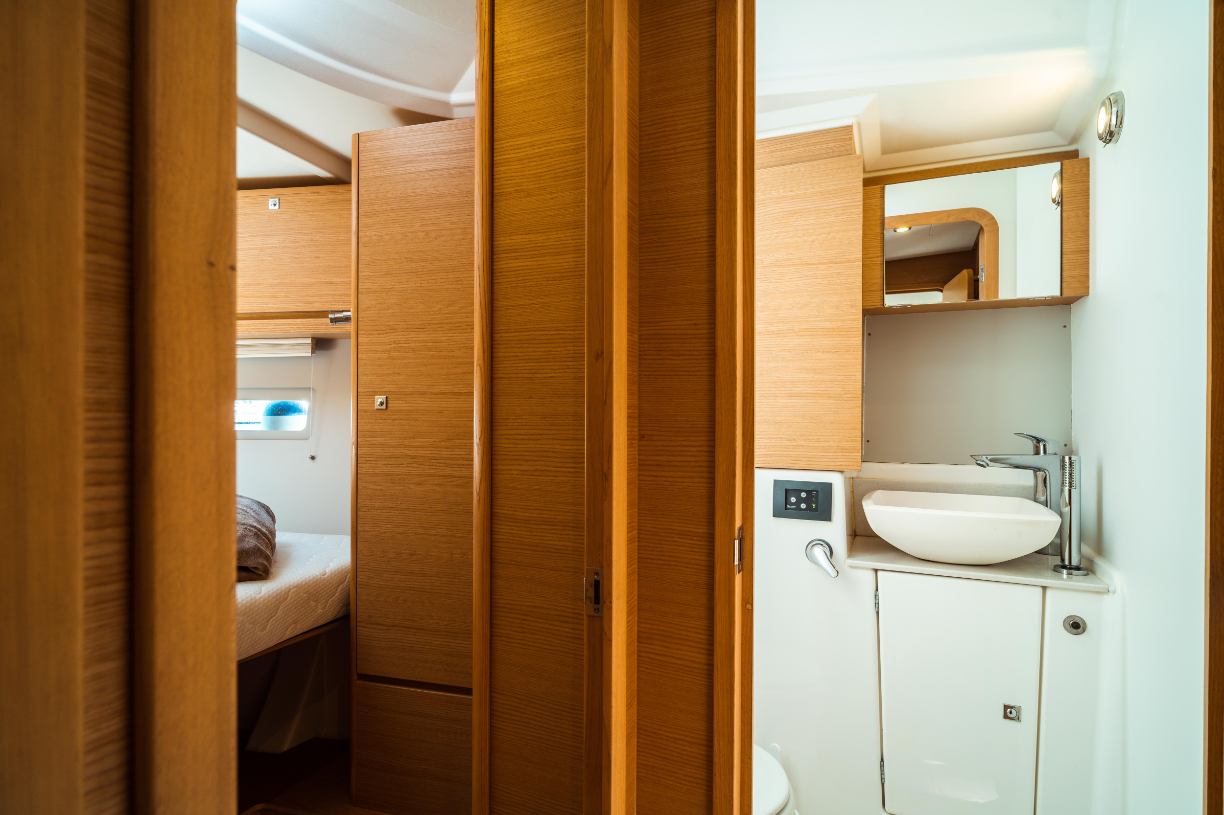 Dufour 520 Grand Large — photo 9