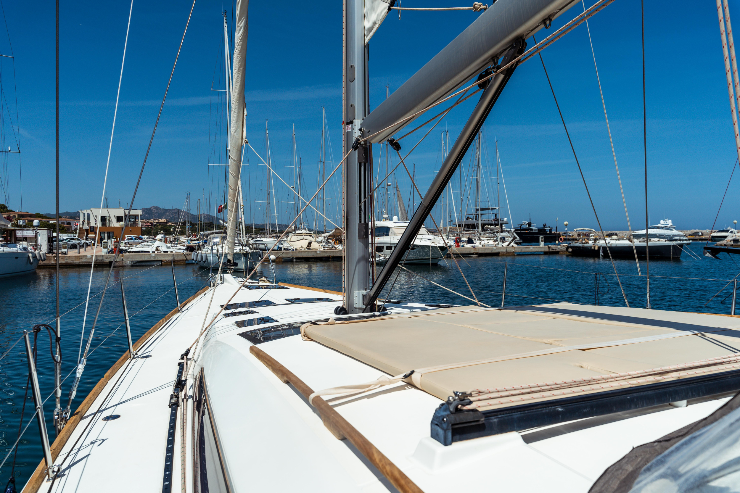 Dufour 520 Grand Large — photo 2
