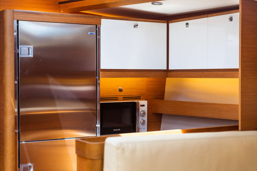 Dufour 56 Exclusive — photo 11