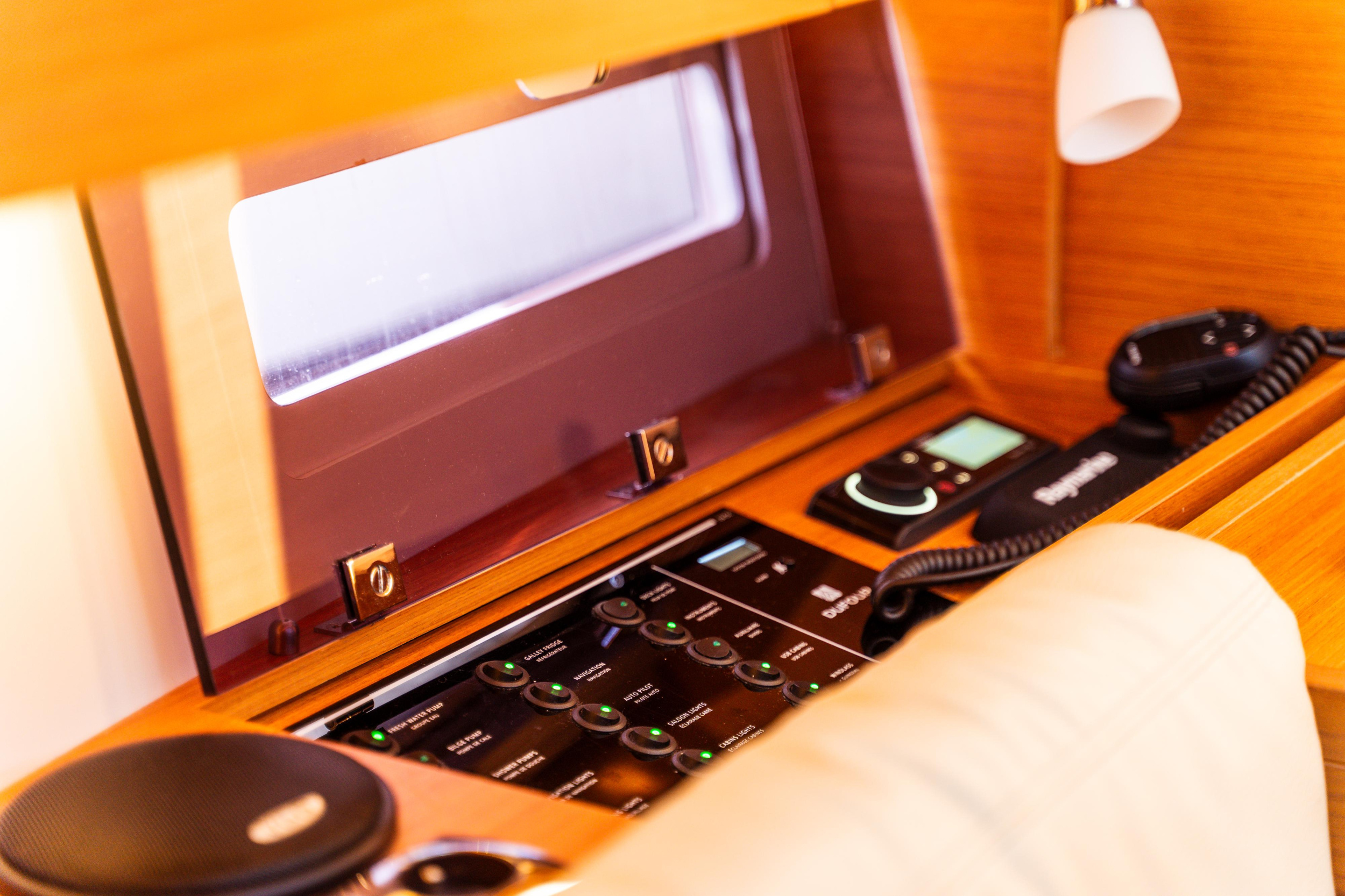 Dufour 360 GL — photo 17