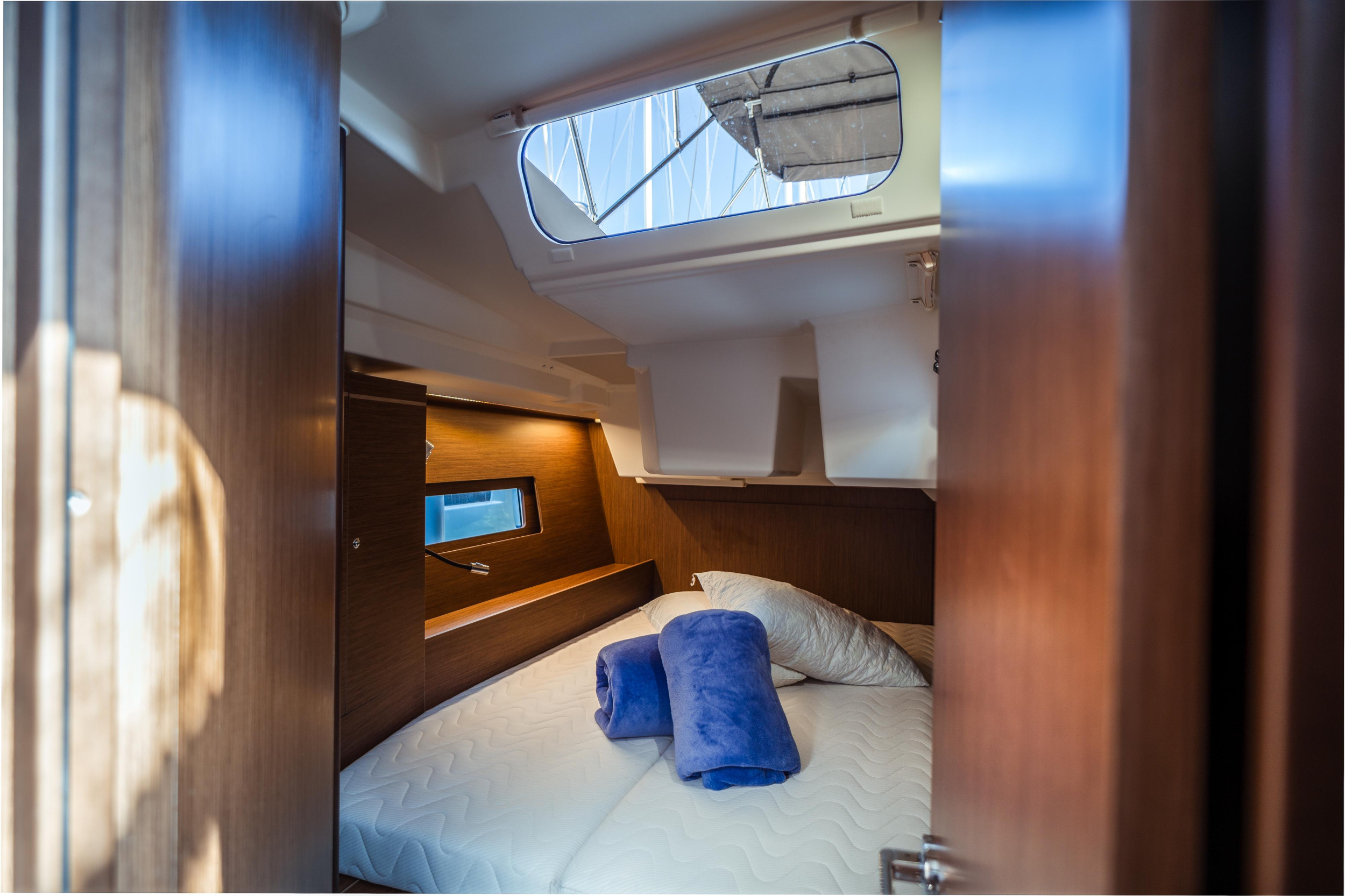 Oceanis 46.1 — photo 7