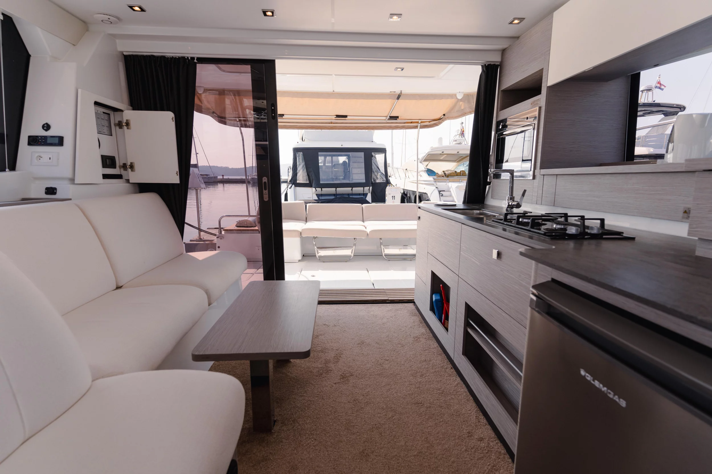 Fountaine Pajot MY4.S (DANA) exs2 - 1