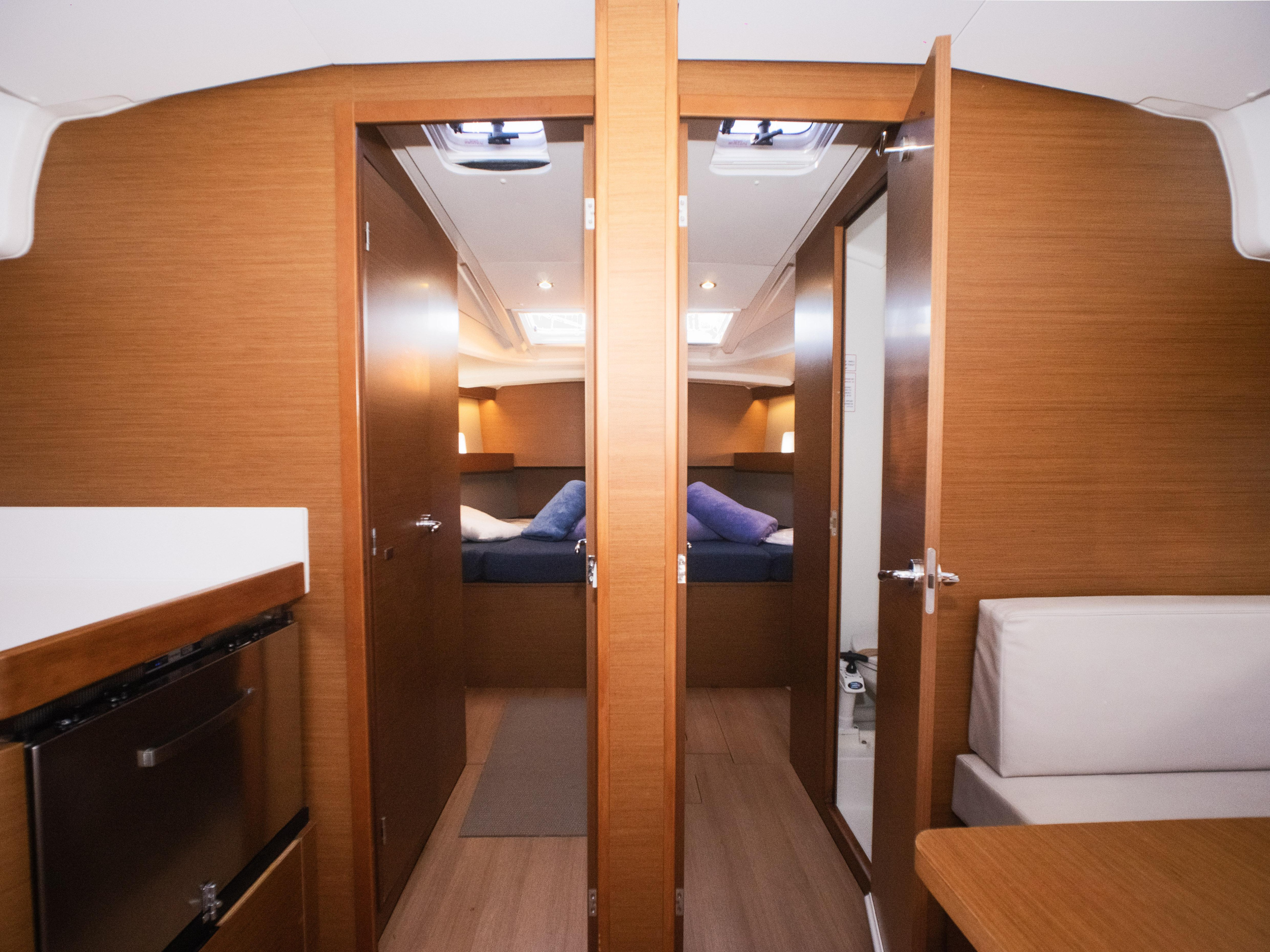 Sun Odyssey 490 — photo 11