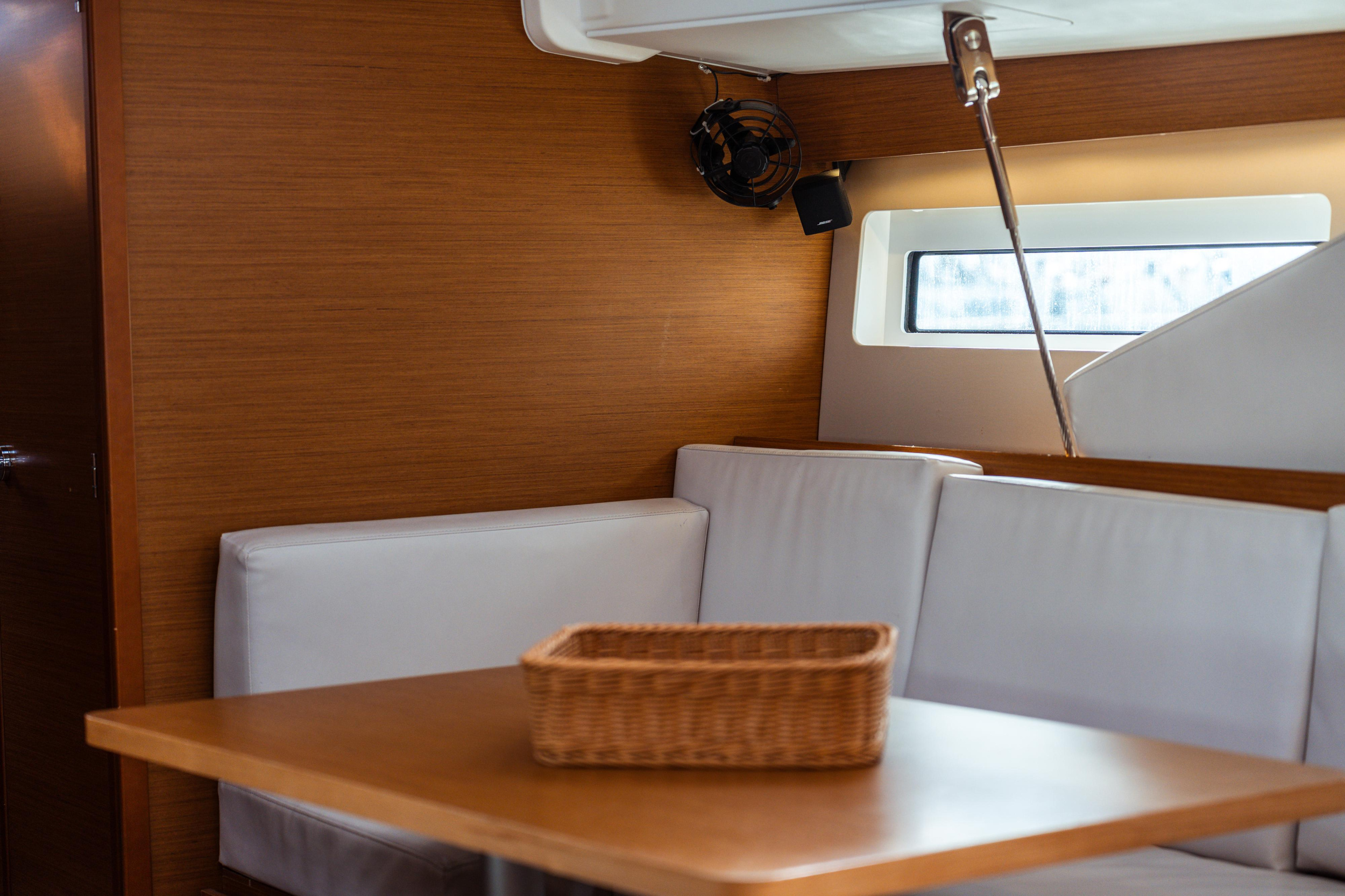 Sun Odyssey 490 — photo 13