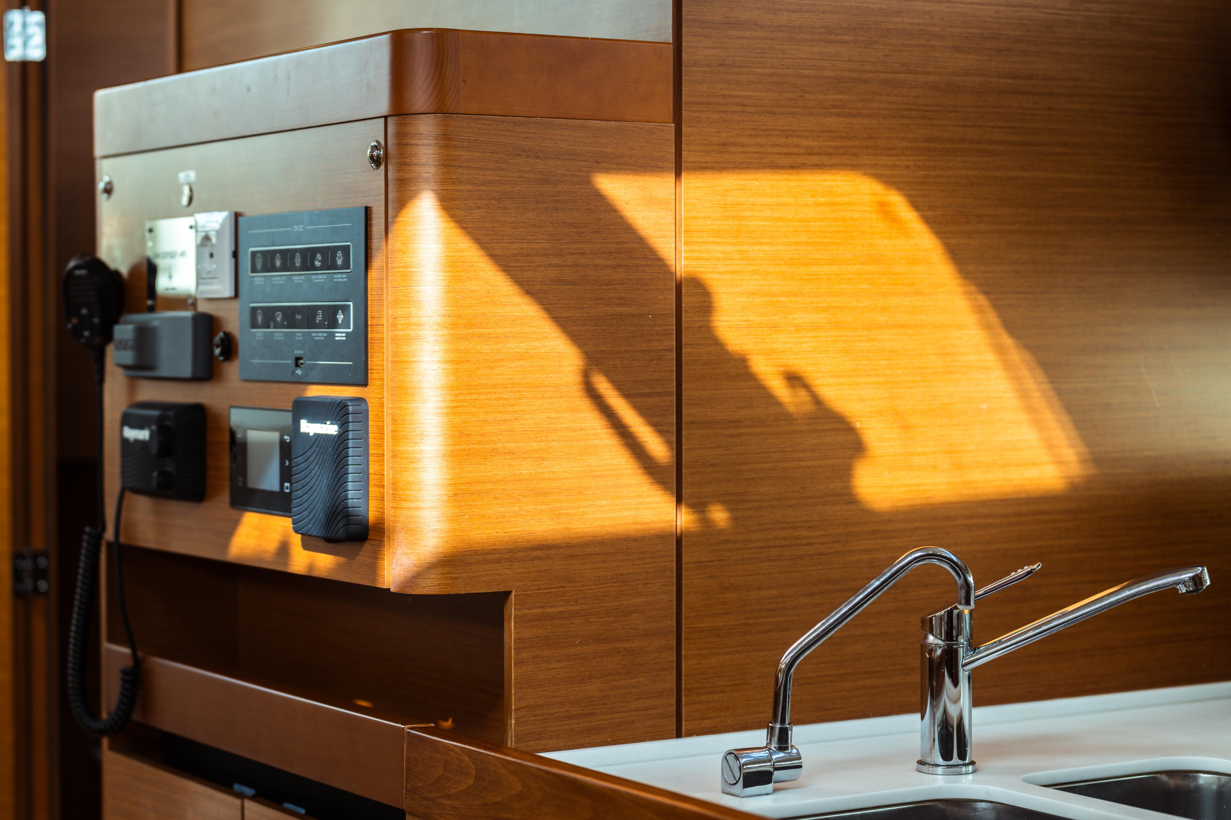 Sun Odyssey 490 — photo 10