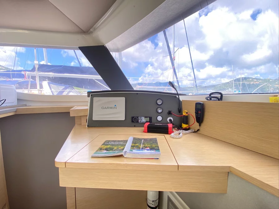 FP Helia 44 Evo (Full Moon II)  - 9