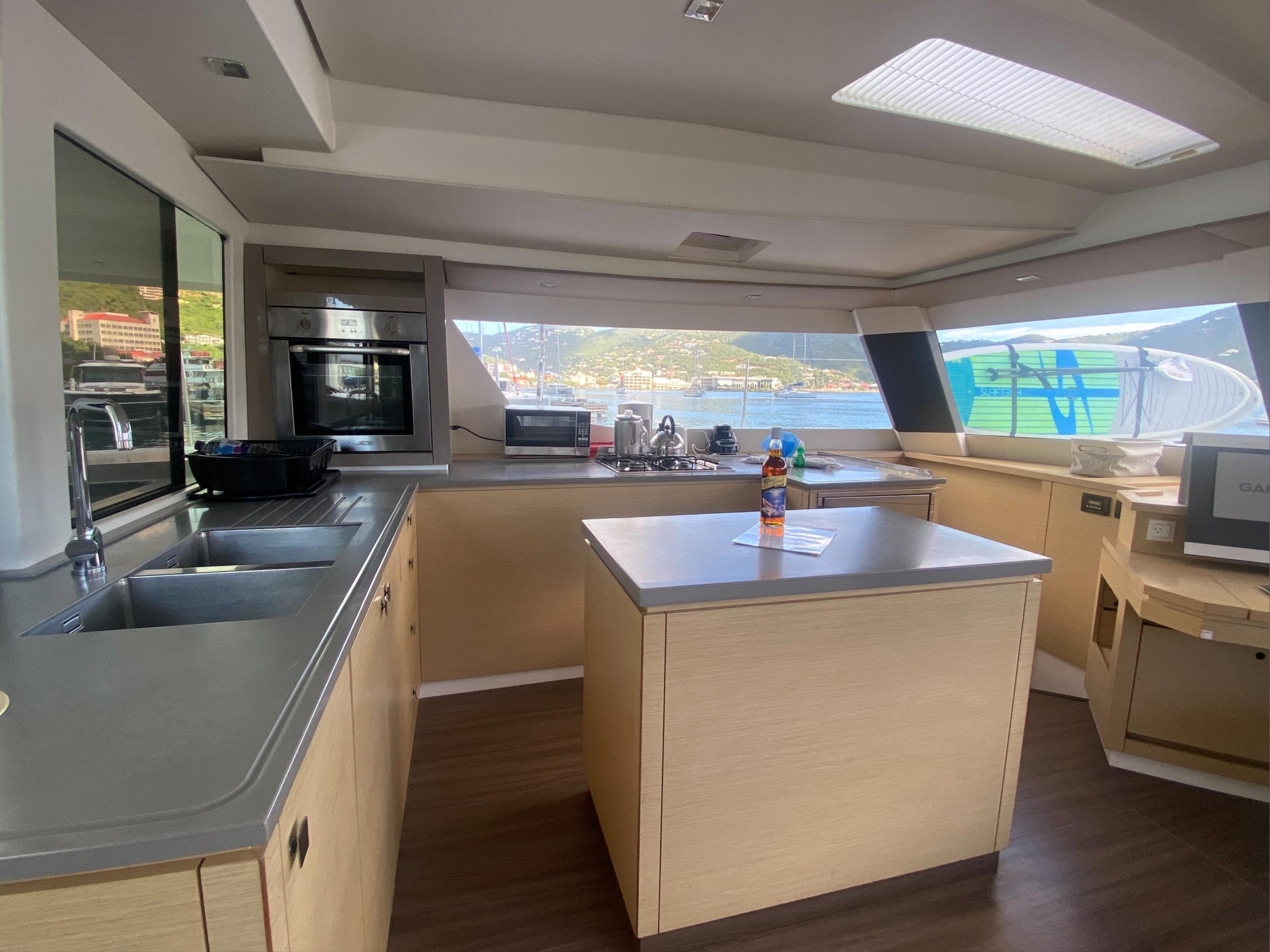 Photo #4 - Fountaine Pajot Saba 50 (Canis Majoris) en Road Town - 4421