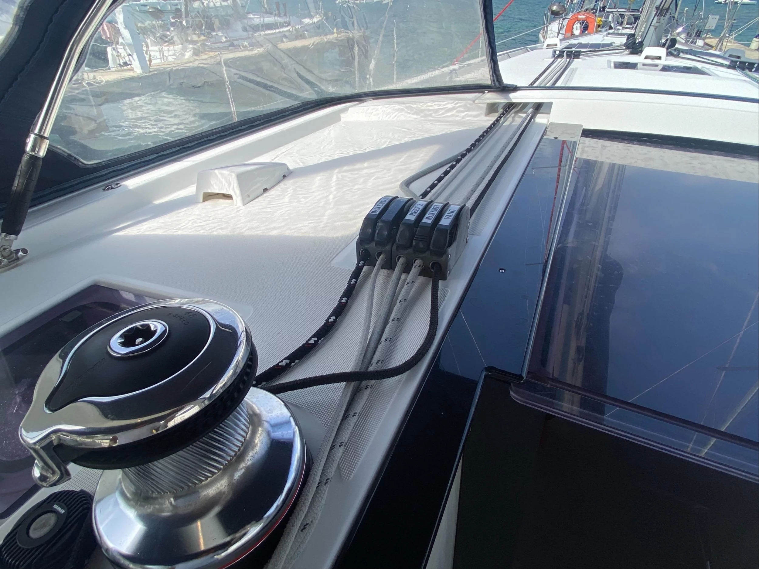 Beneteau Oceanis 48 (Marty J)  - 15
