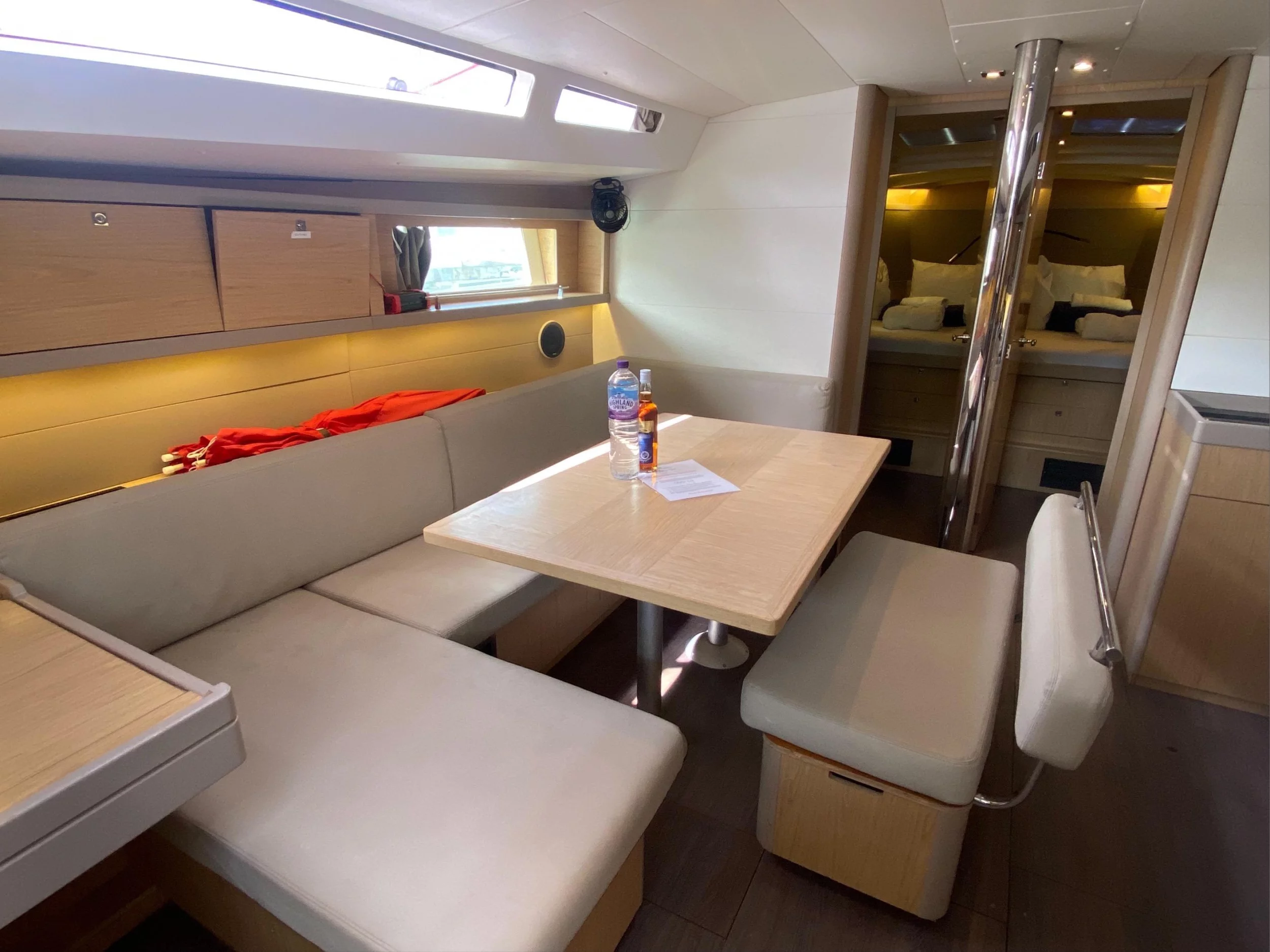 Beneteau Oceanis 48 (Marty J)  - 24