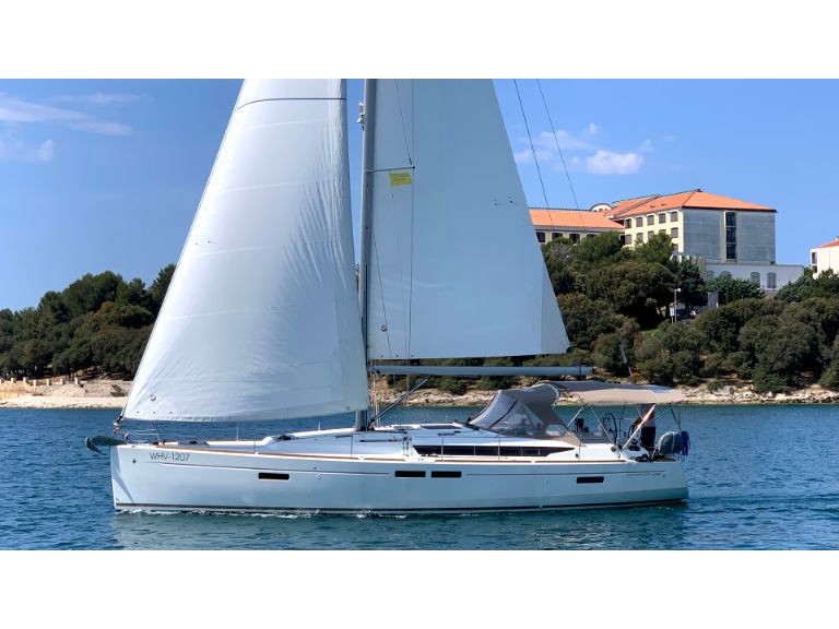 Photo #1 - Sun Odyssey 479 (Vencel) en Pula - 9138