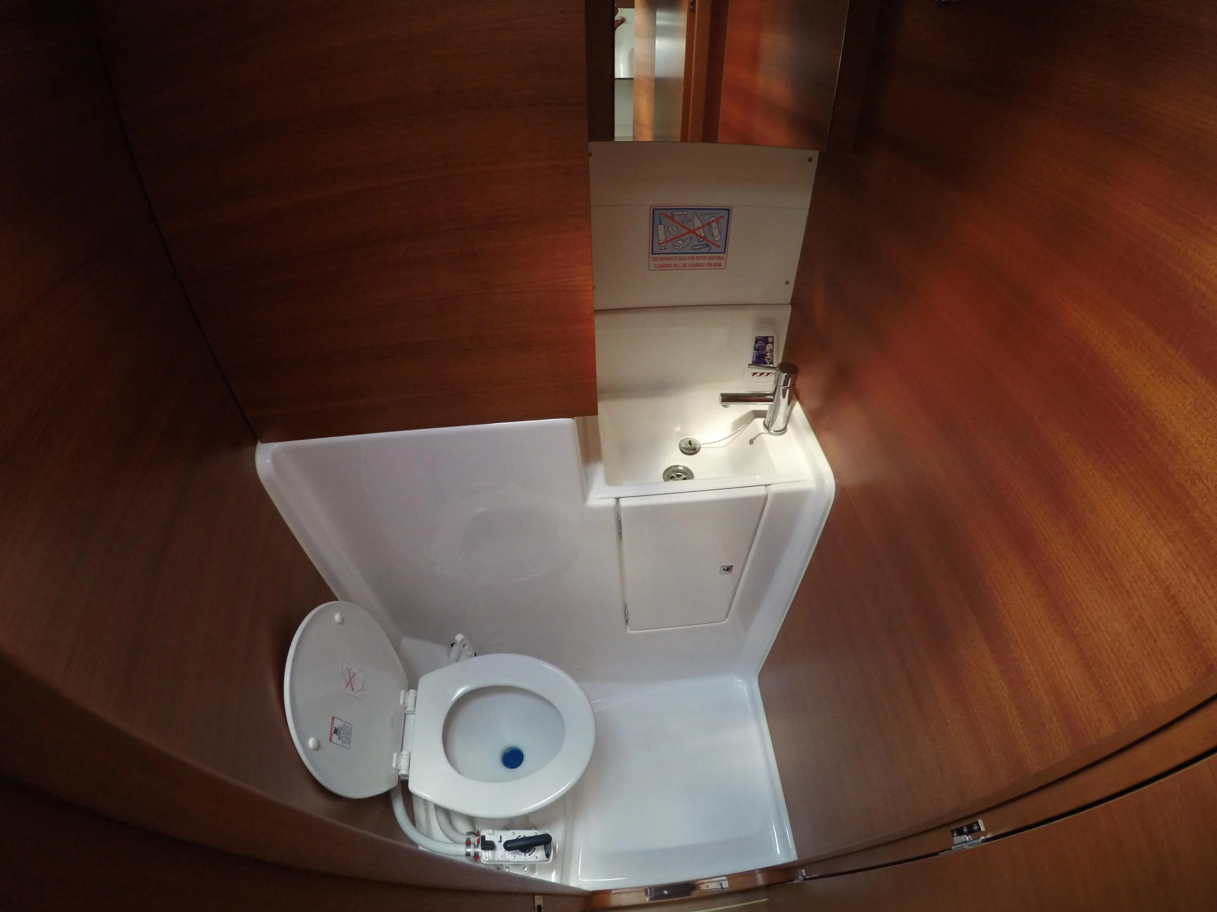 Dufour 512 Grand Large (Luce)  - 26