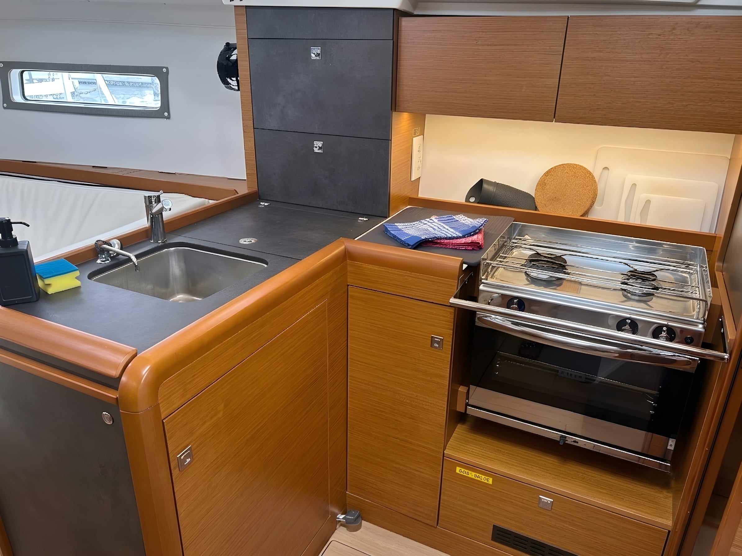Sun Odyssey 349 — photo 16