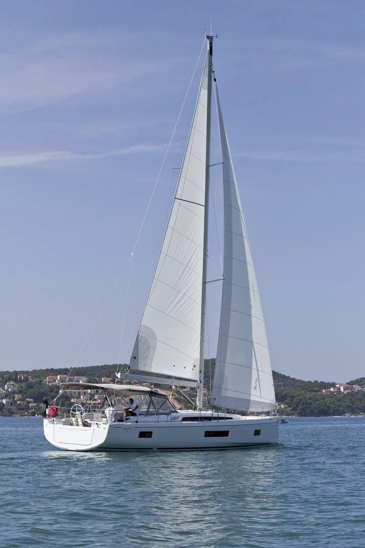 Oceanis 51.1 — photo 10