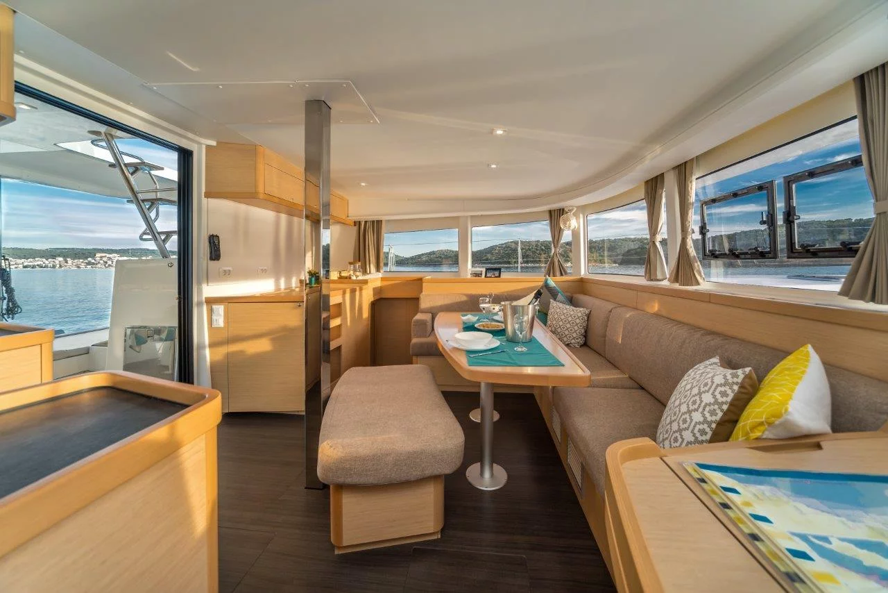 Lagoon 42 (LEGGIERO)  - 9