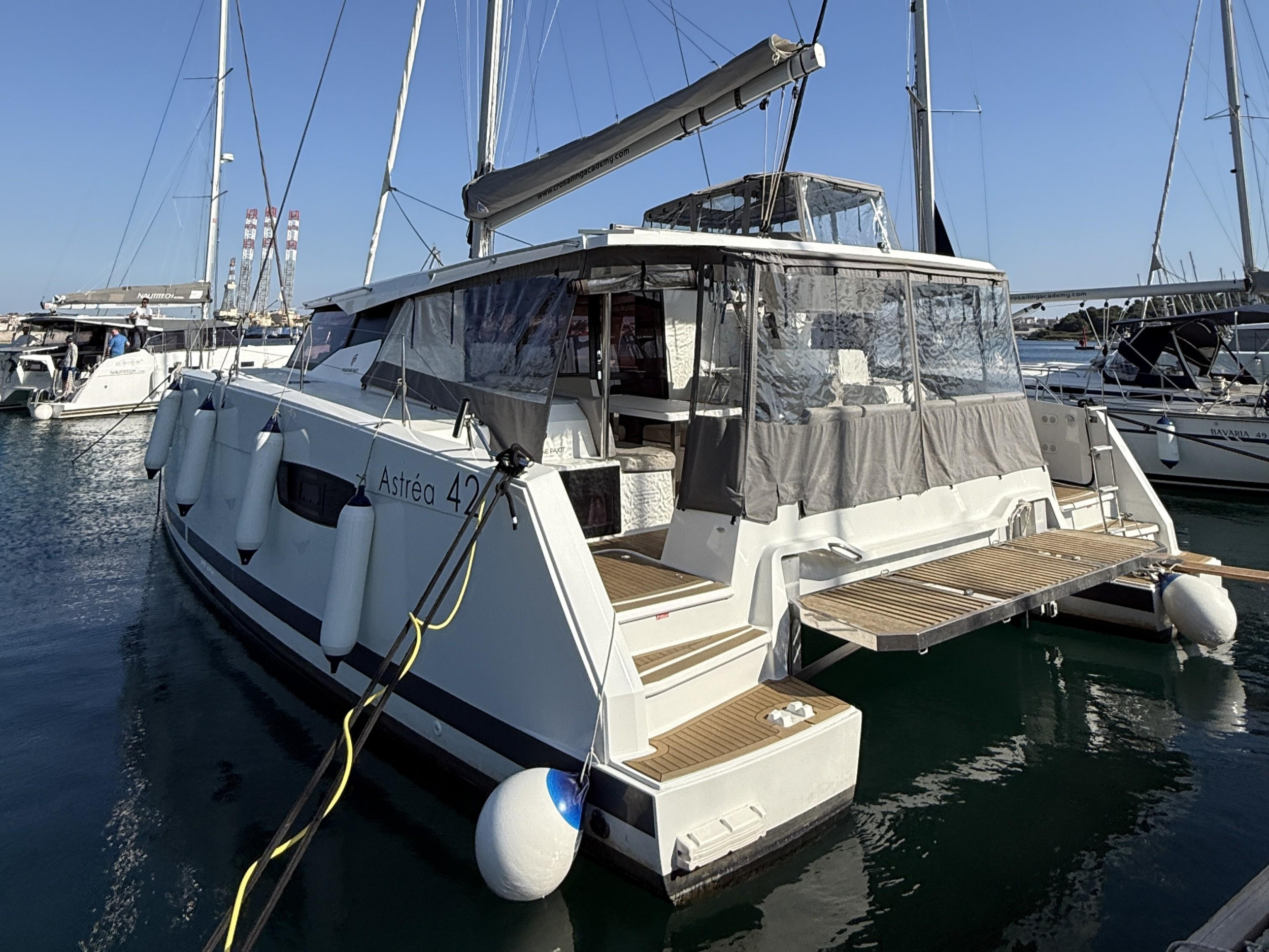 Astréa 42 — photo 9