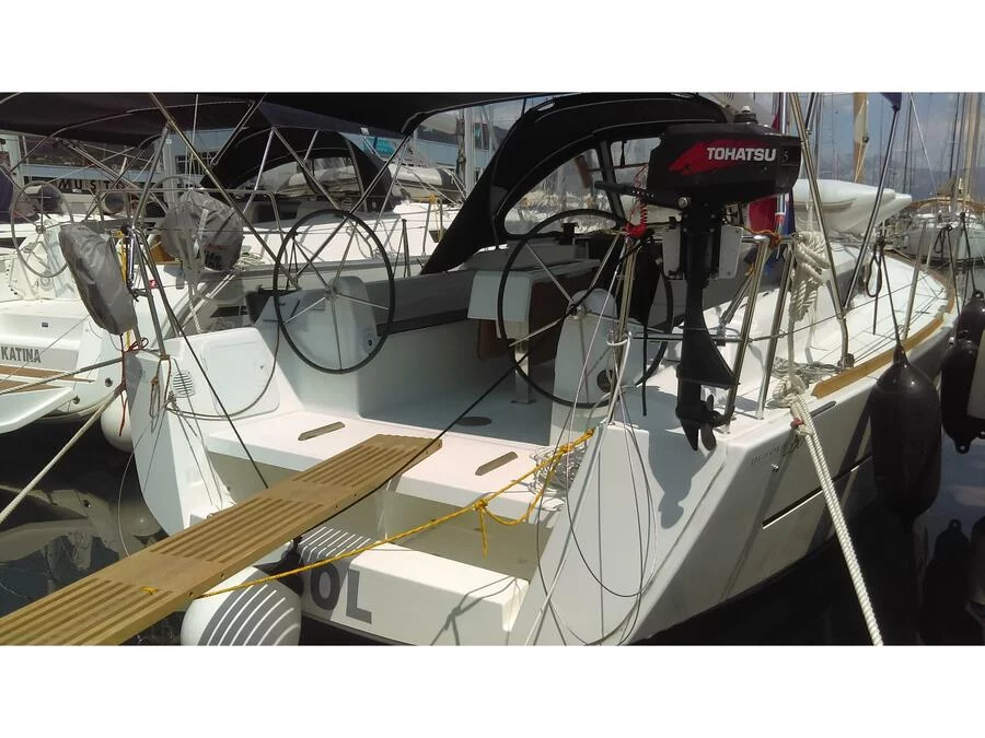 DUFOUR 350 (Blue scaff)  - 0