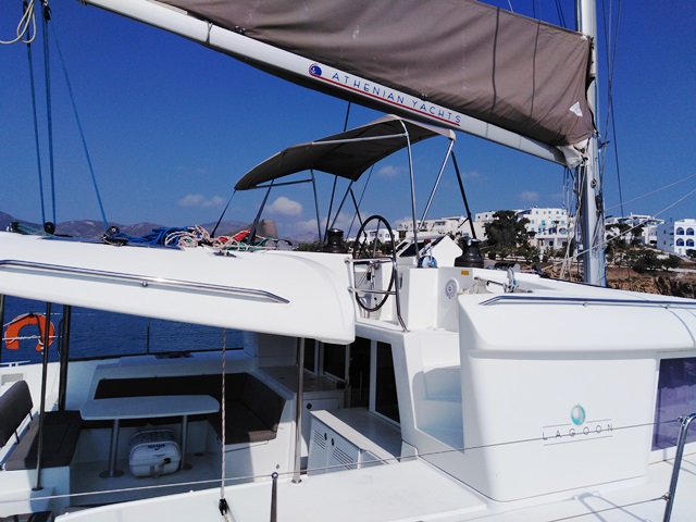 Photo #11 - Lagoon 450 Flybridge (CELENA B) in Paros - 6925