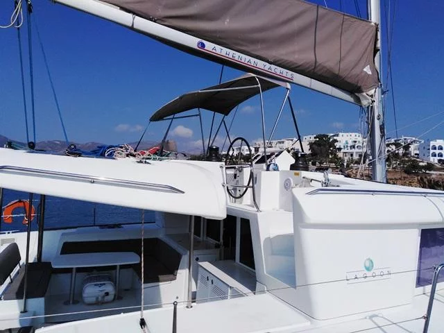 Lagoon 450 Flybridge (CELENA B)  - 10