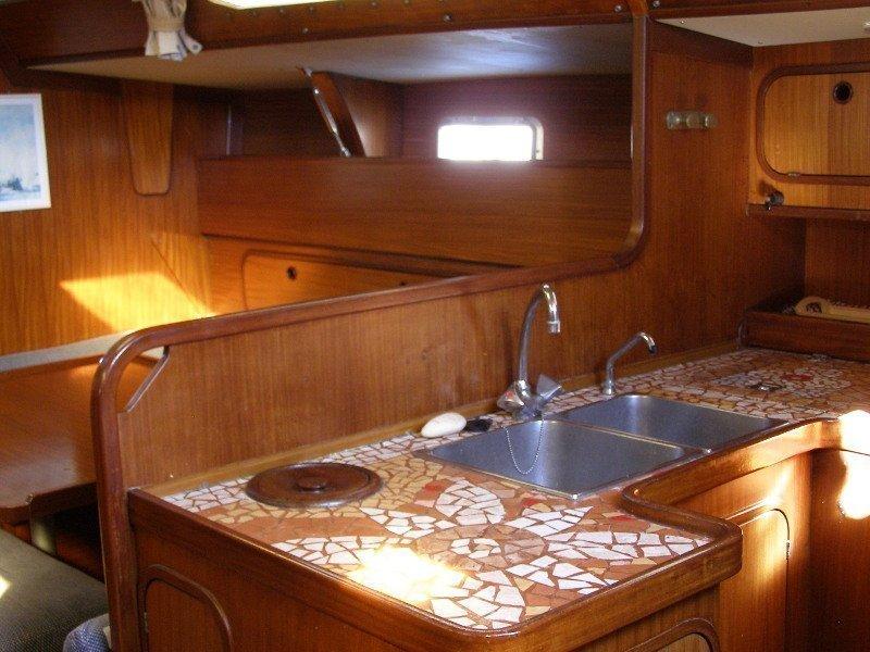 Interior image - 1